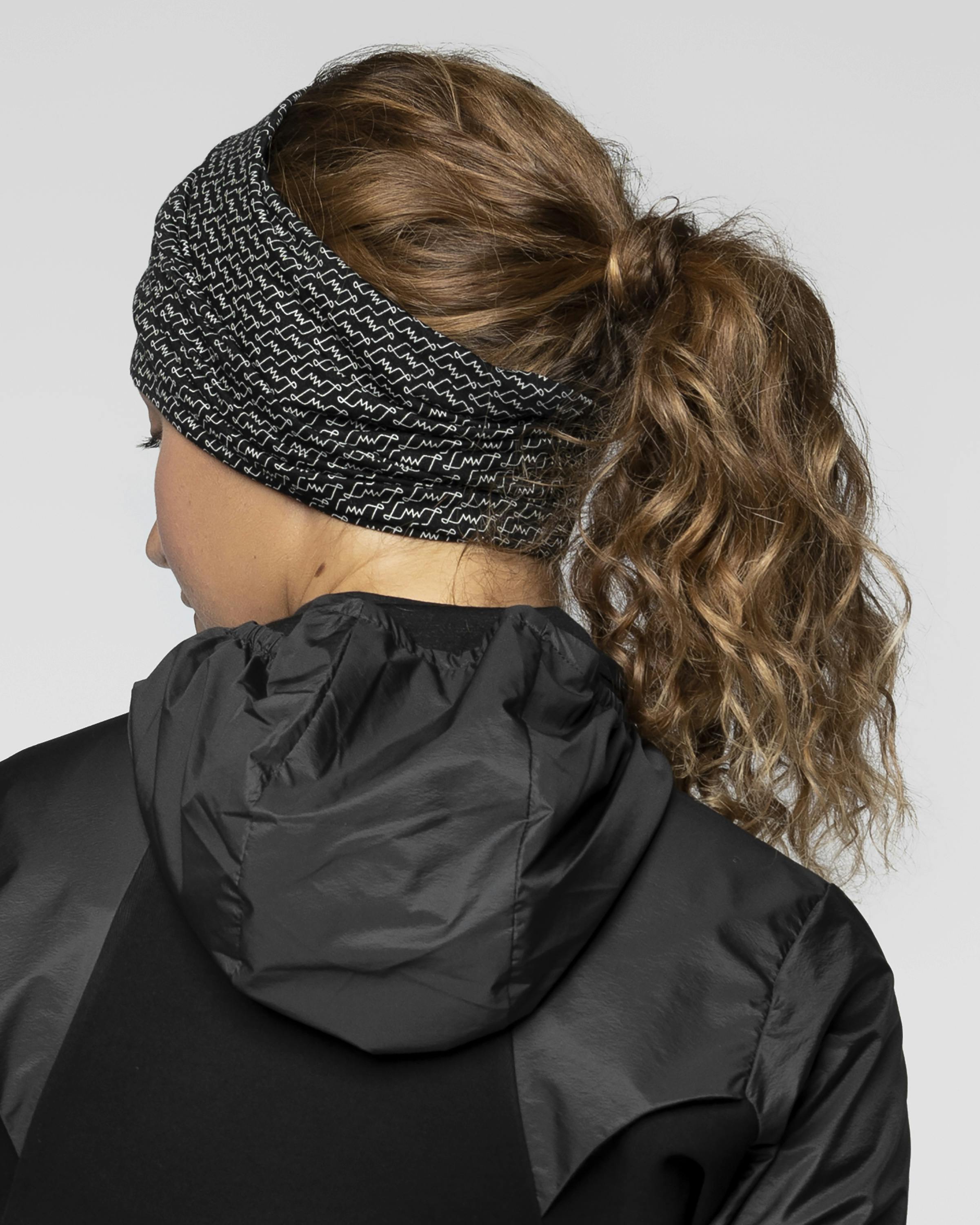 Martha Merino Neck Warmer tech_detail image