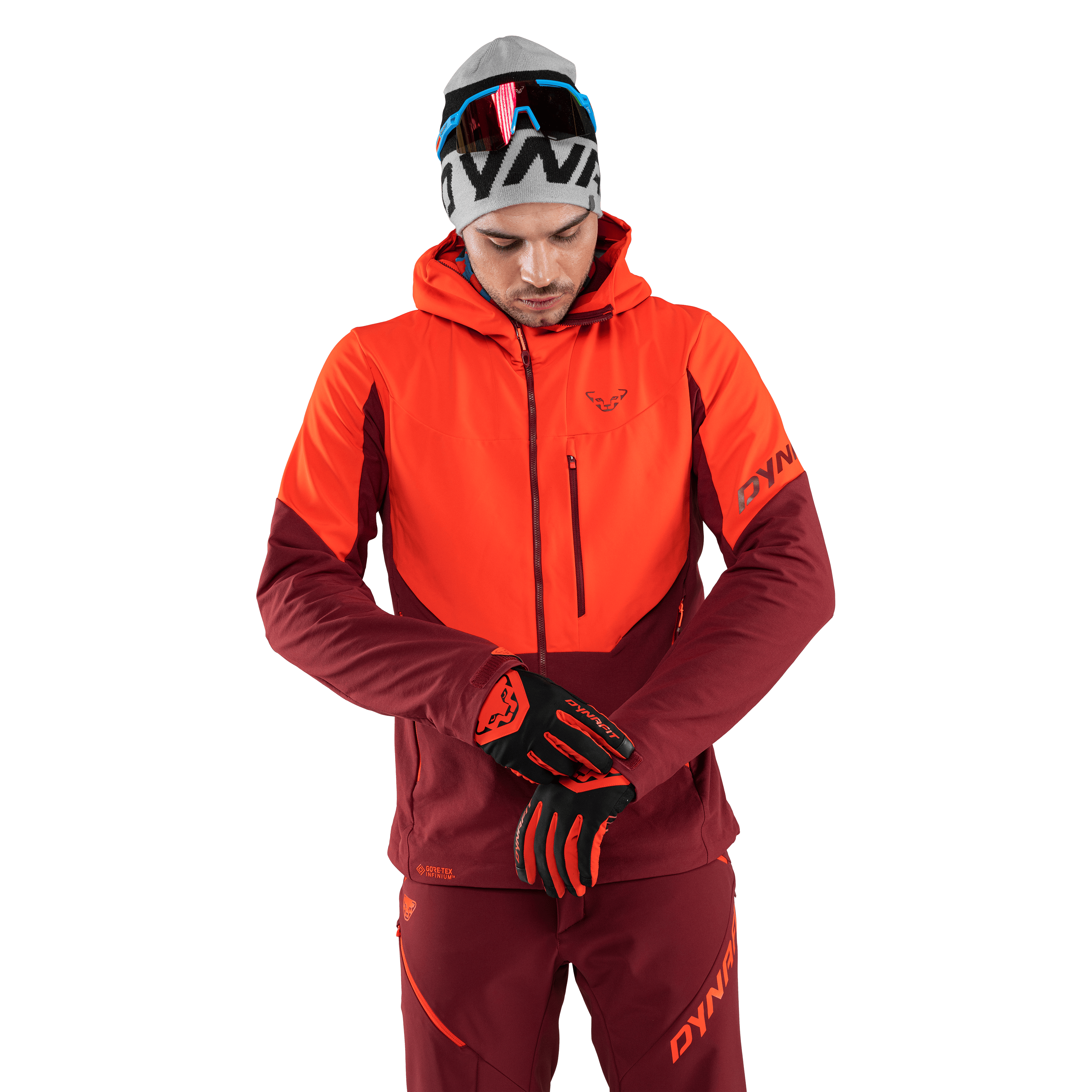 Radical berretto  on_body image