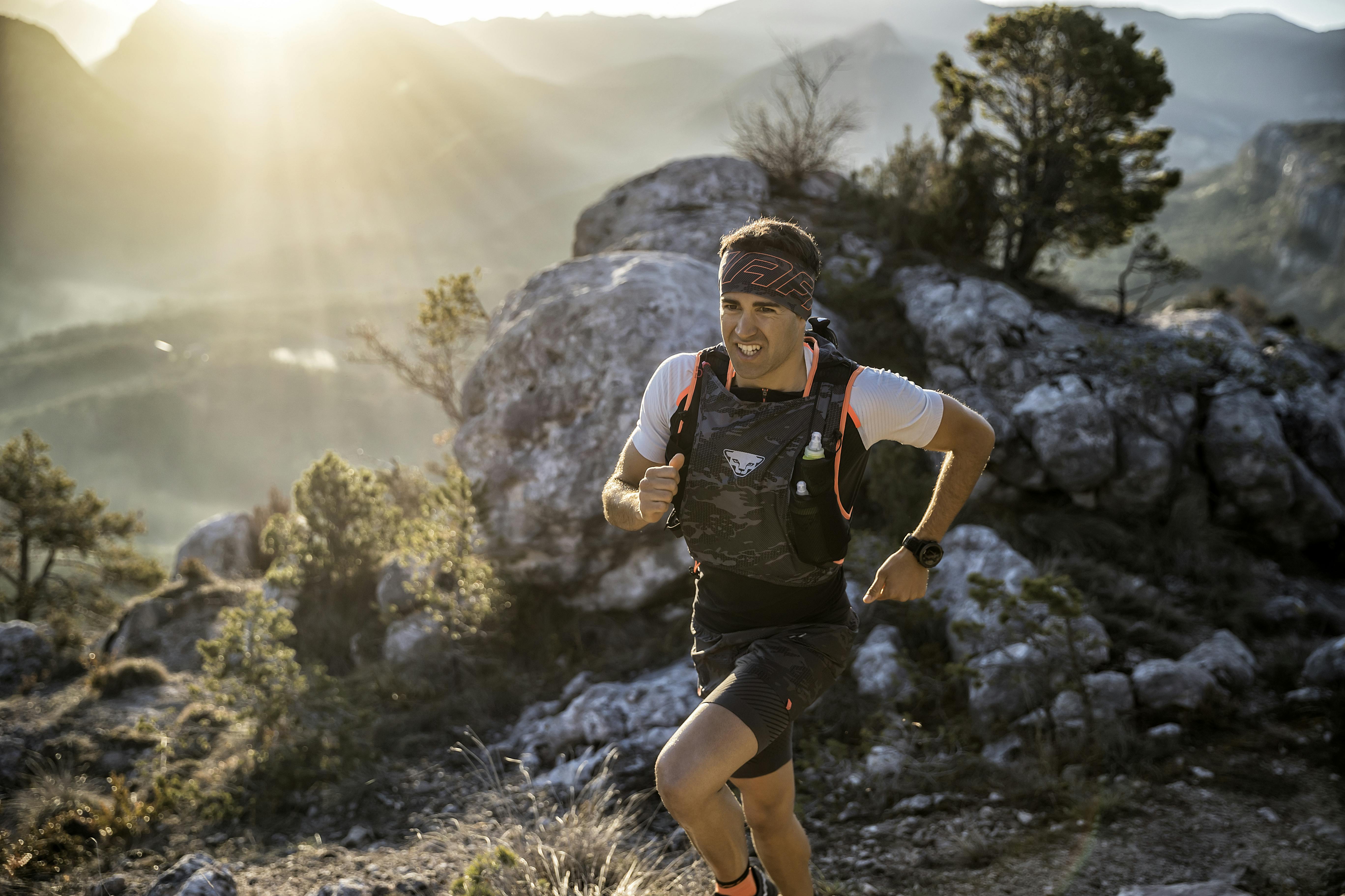 Zaino Ultra Pro 15 action_shot image