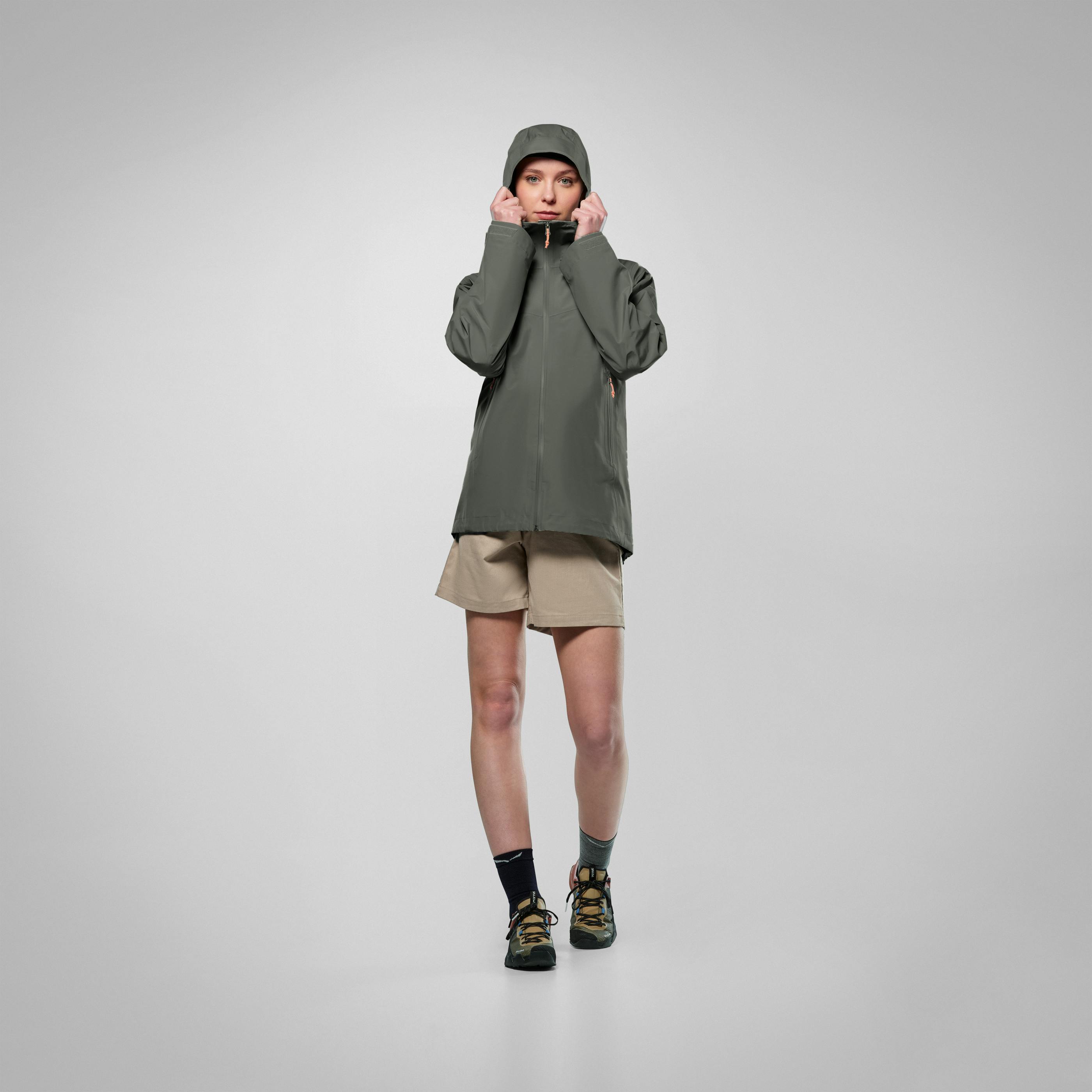 Puez GORE-TEX® 3 Layers Epe Jacke Damen on_body image