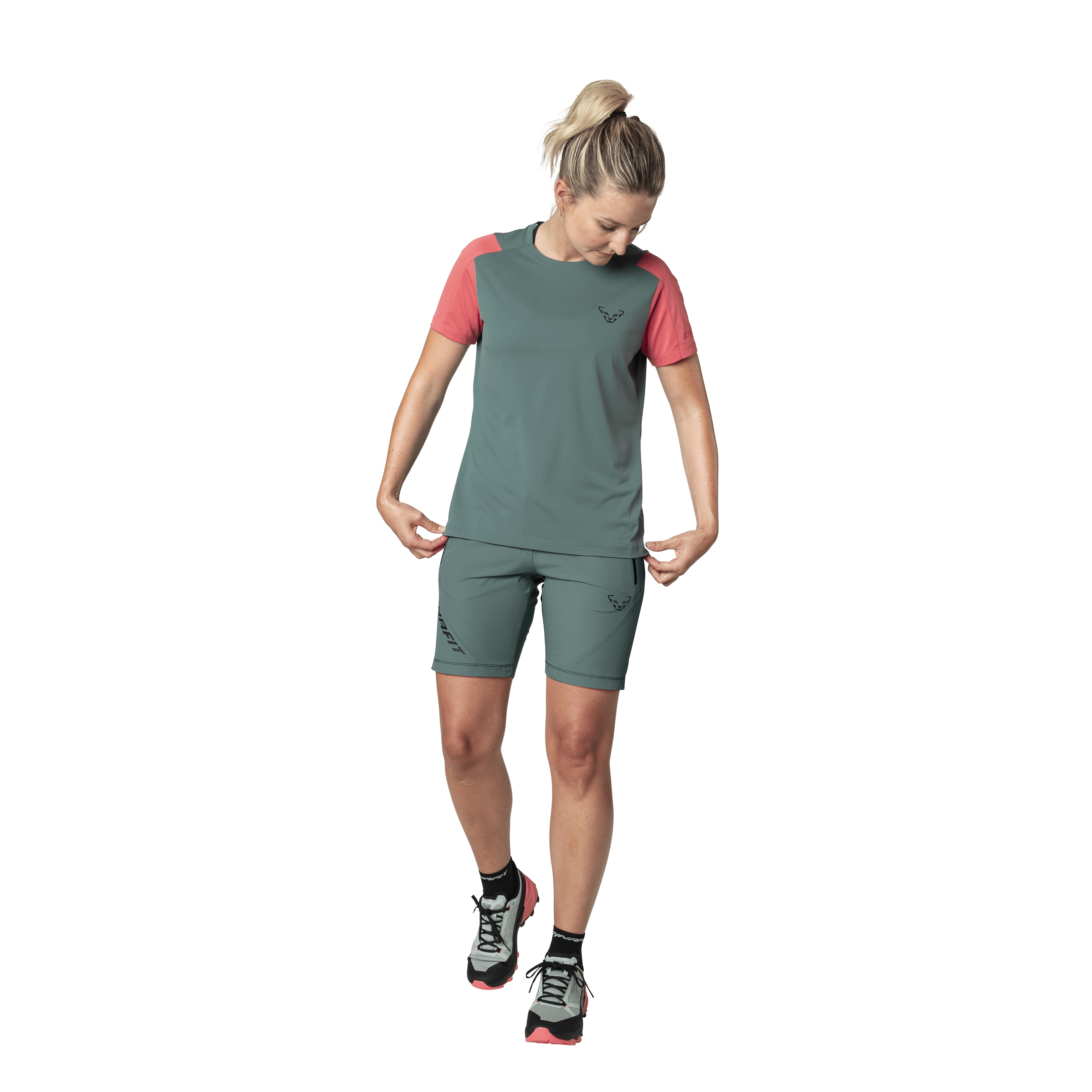 Transalper Kurzarmshirt Damen on_body image