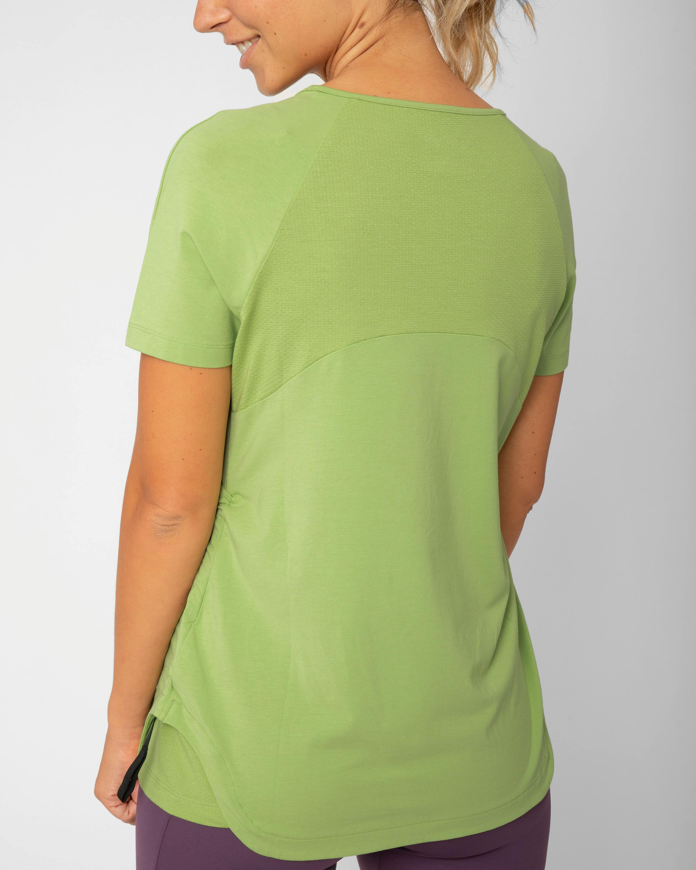 Maria Aktive T-Shirt tech_detail image