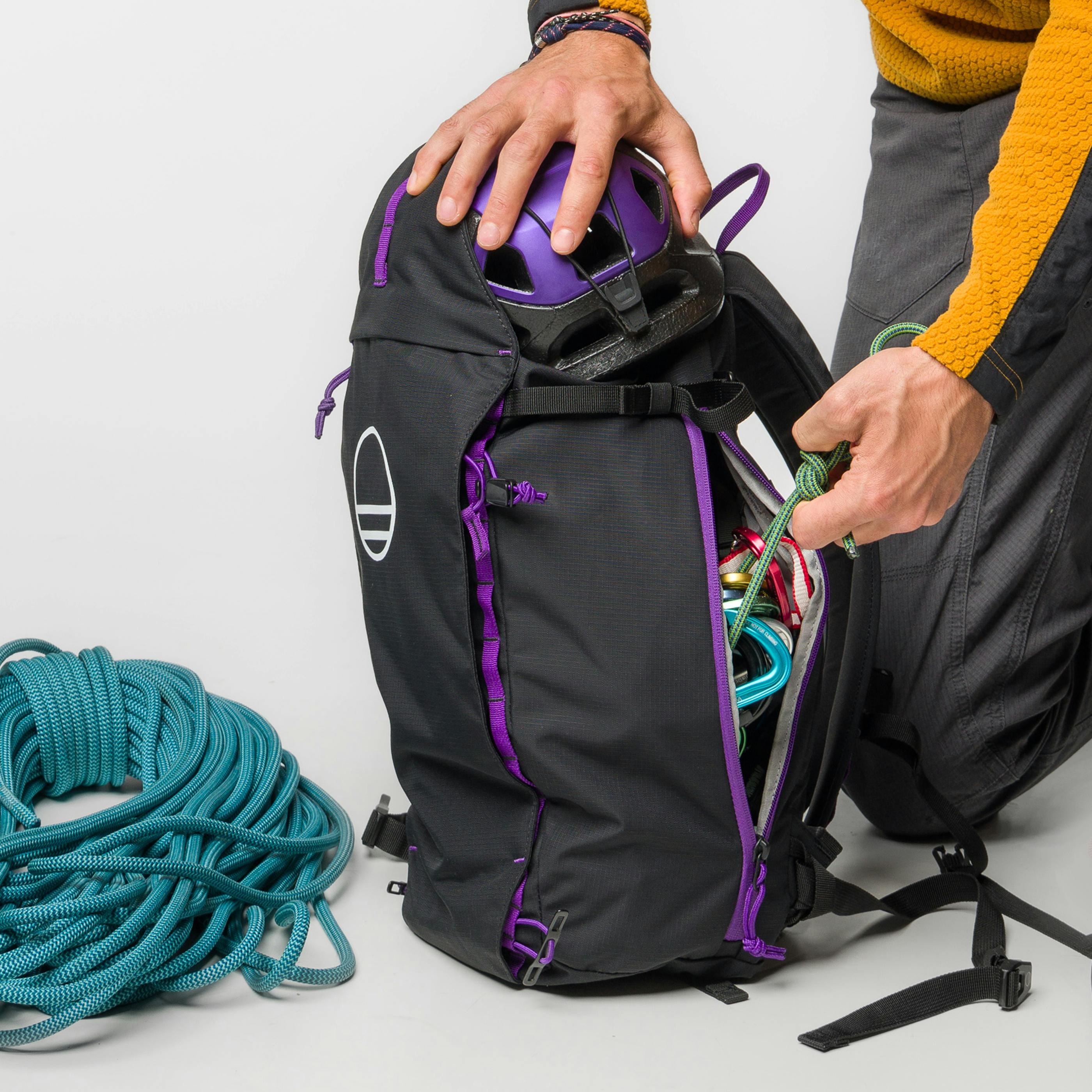 Progress Backpack 25l on_body image