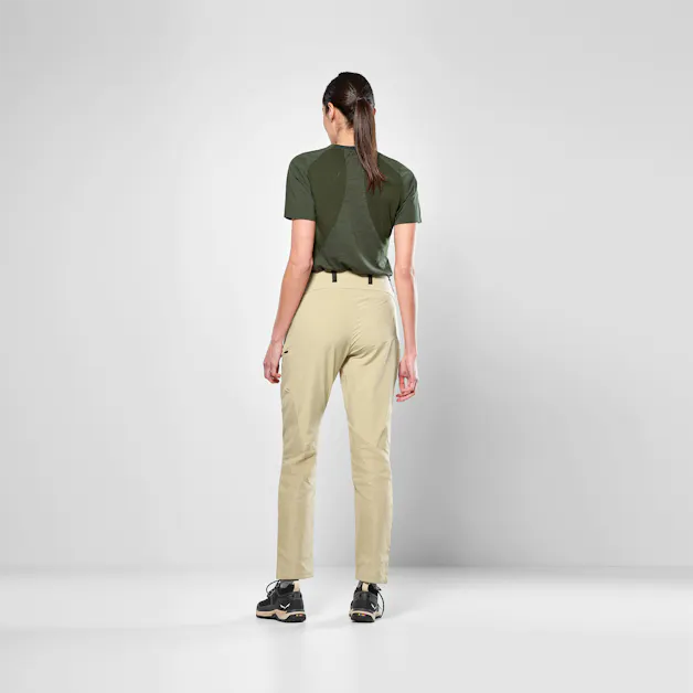Puez Hemp Durastretch Pantaloni Donna on_body image