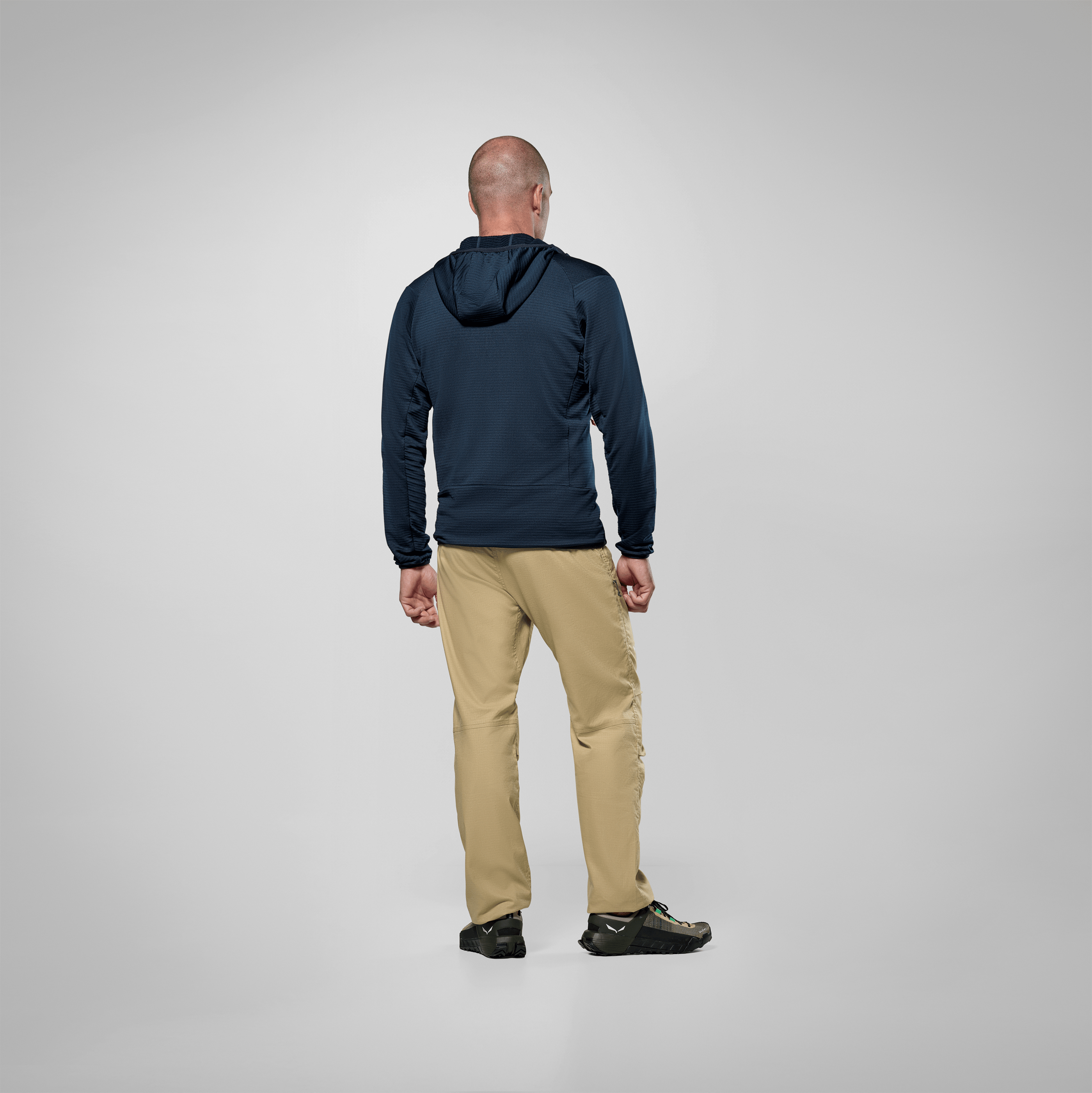 Puez Altavia Polarlite Kapuzenjacke Herren on_body image