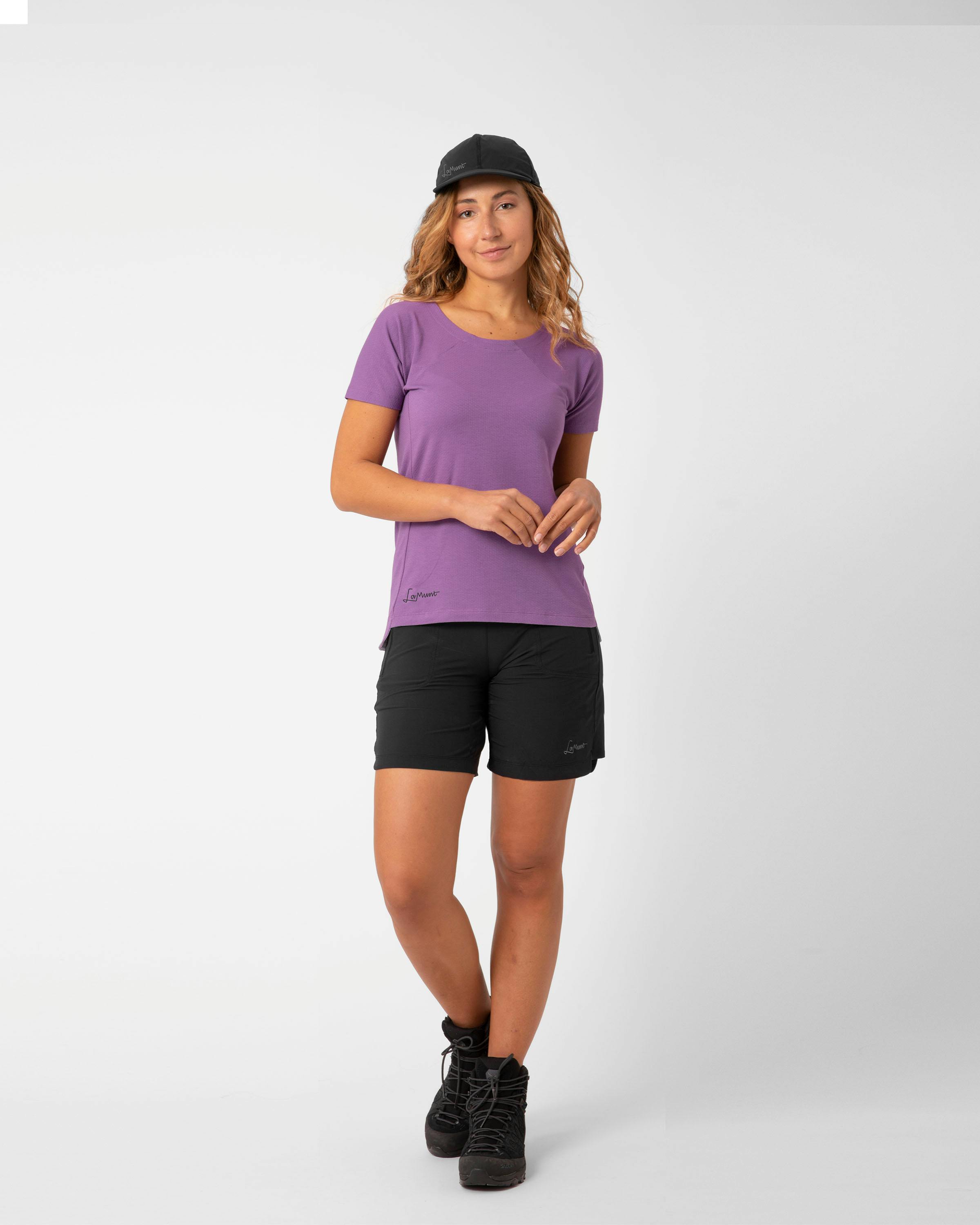 Katharina Shorts action_shot image