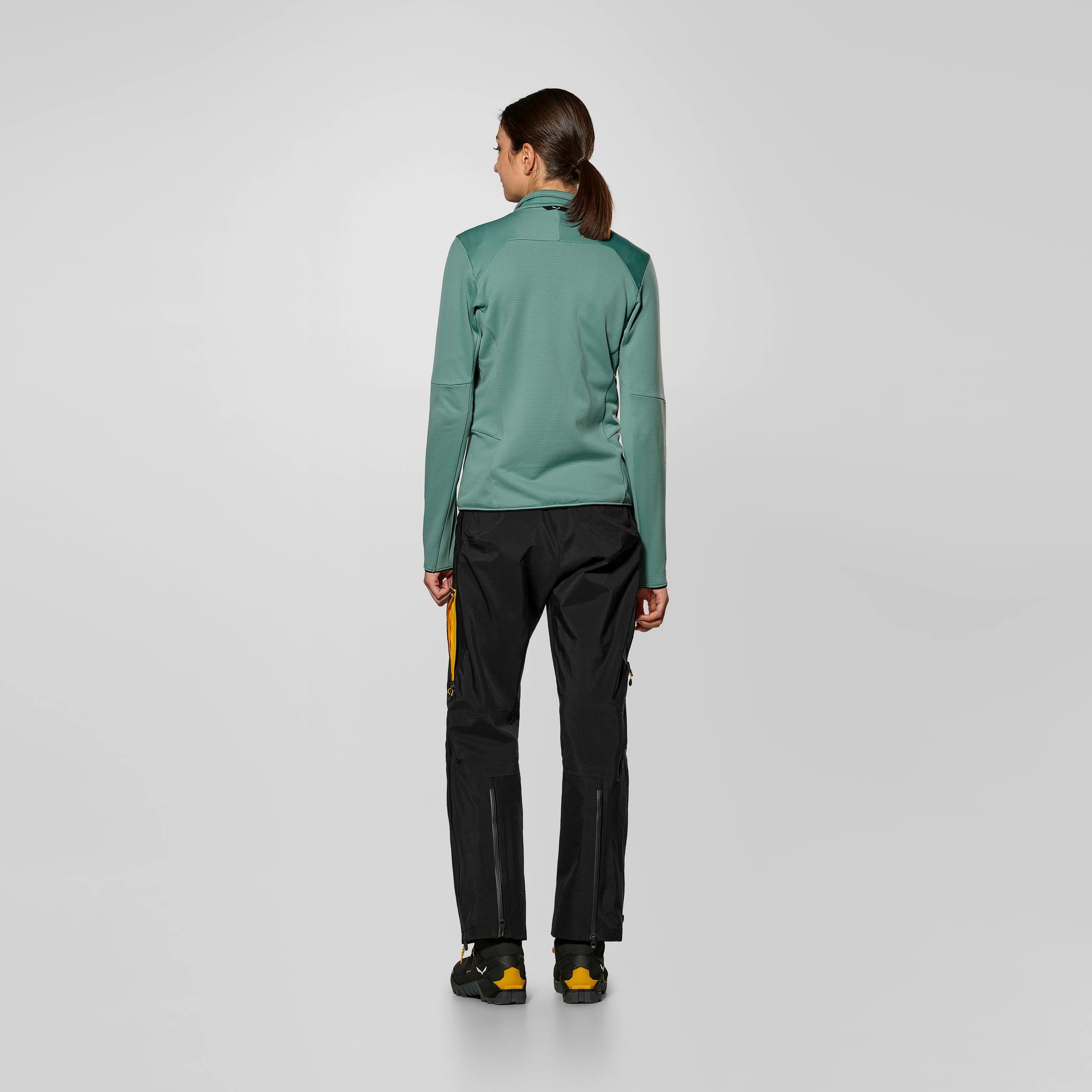 Ortles Fleecejacke Damen on_body image