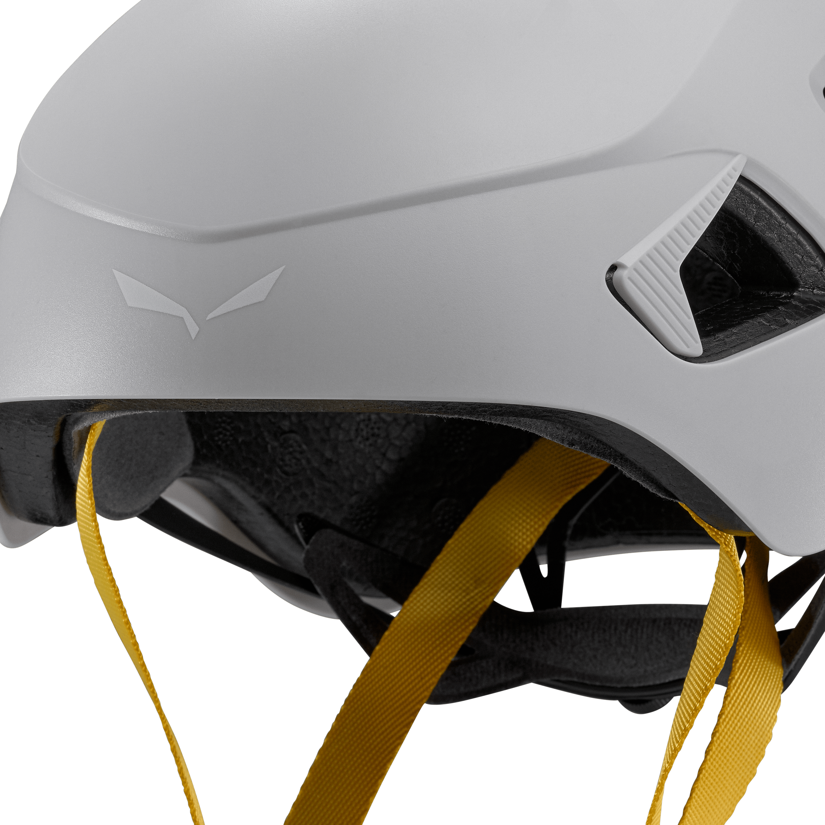 Pura 2.0 Helm perspective_view image