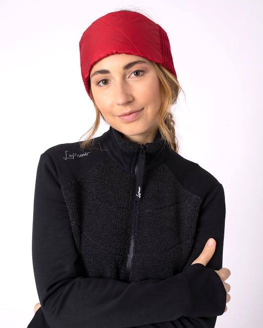 MARTHA COZY STIRNBAND action_shot image