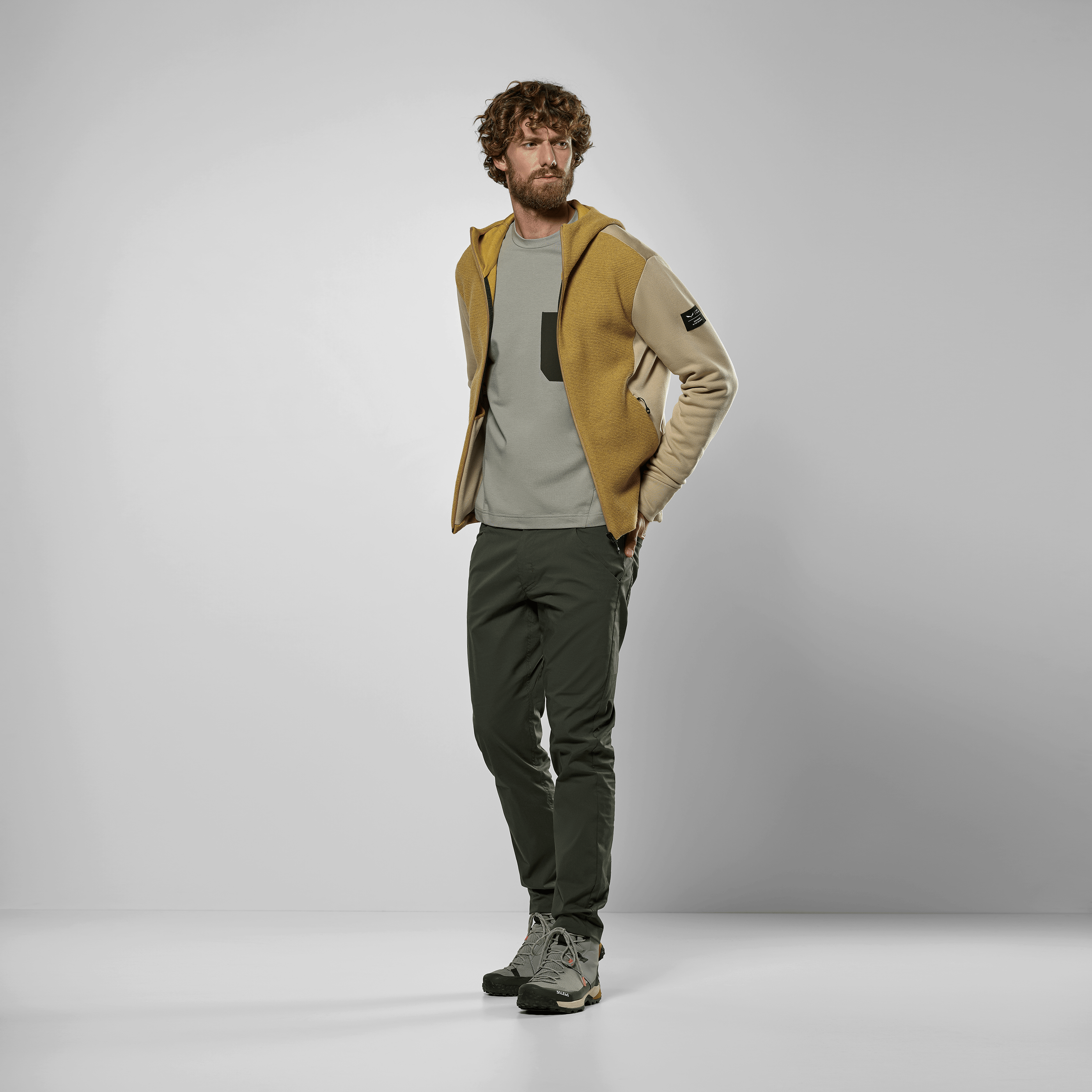 Fanes Sarner Light Hybrid Jacke Herren on_body image