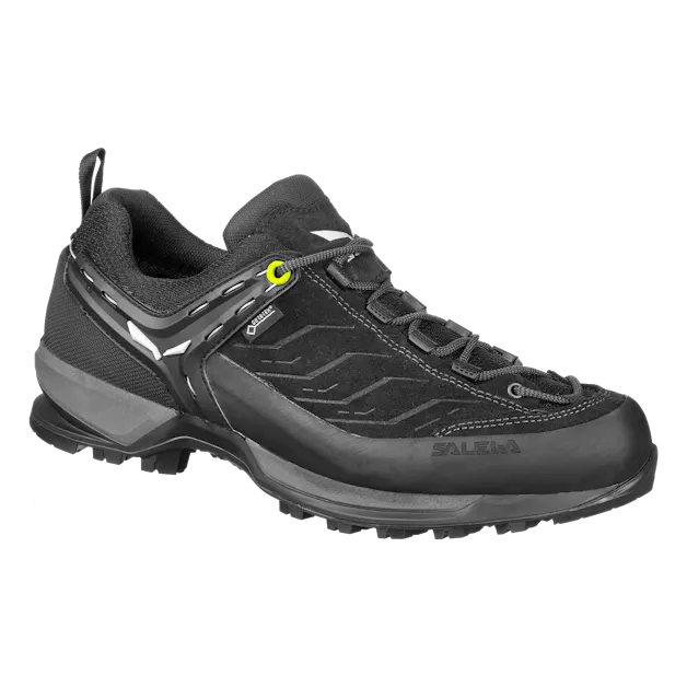 Mountain Trainer GORE-TEX® Men's Shoes still image