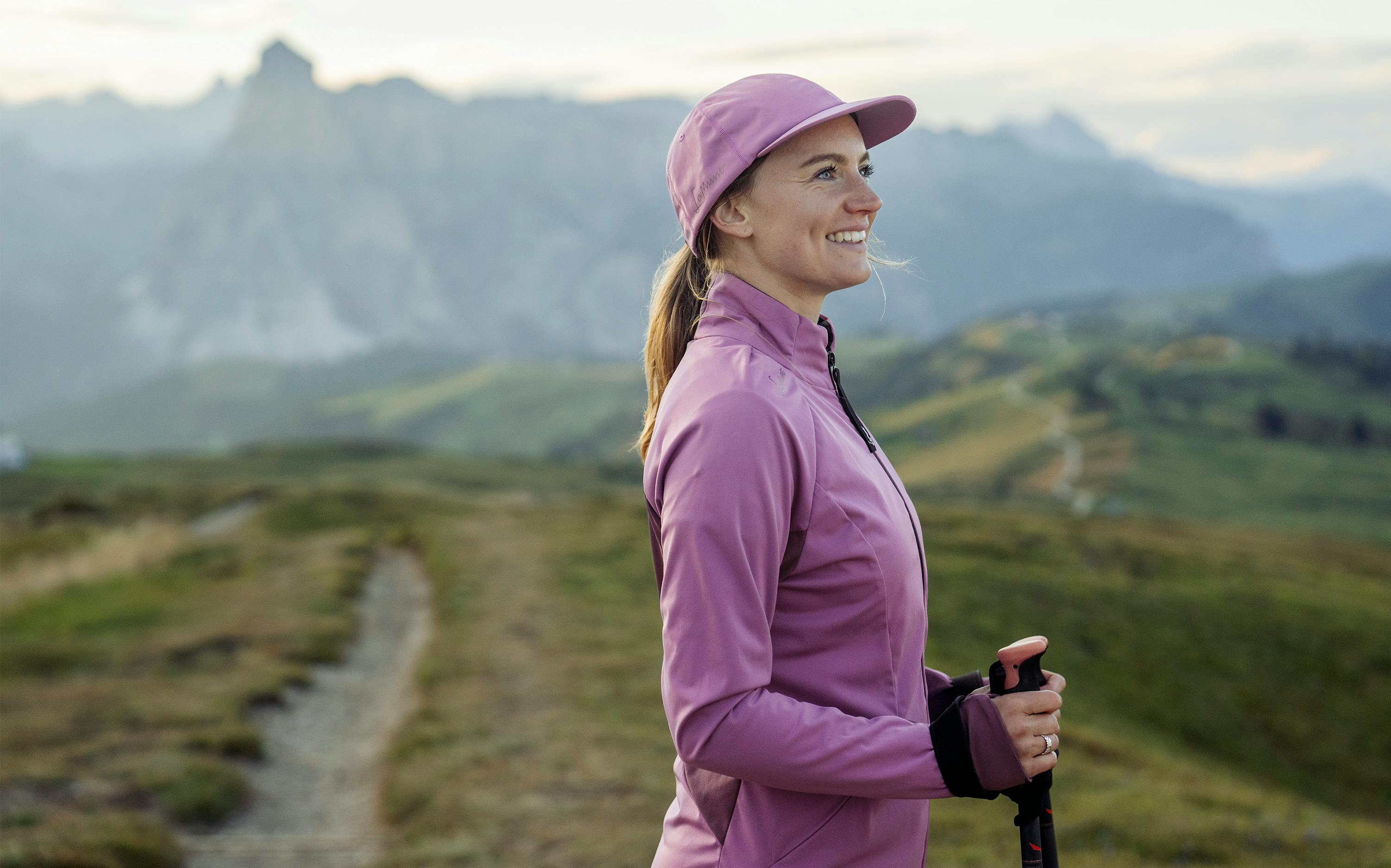 Eliana Windjacke horizontal image