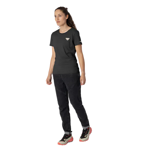 T-Shirt 24/7 Graphic da donna on_body image