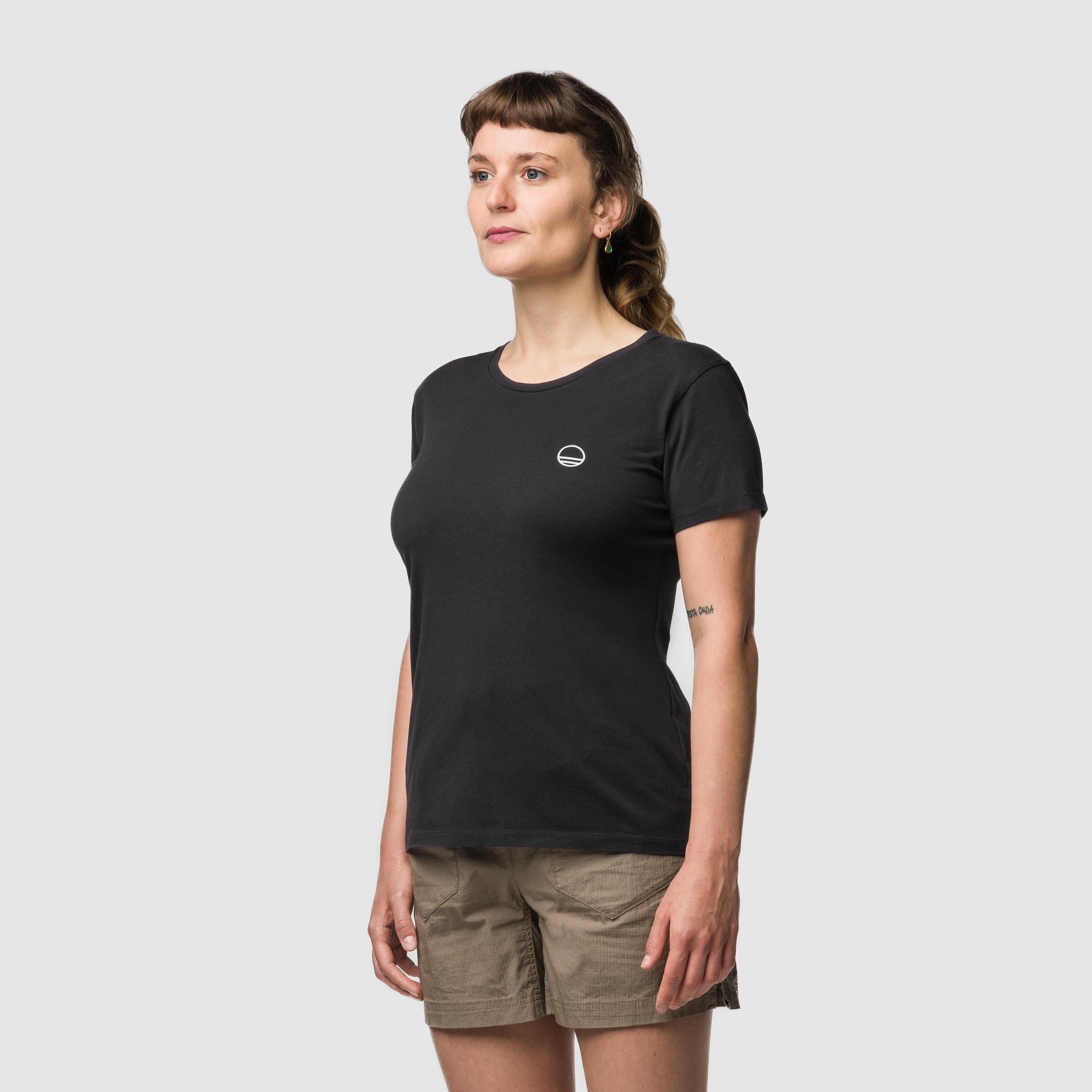 Stamina T-Shirt Damen on_body image