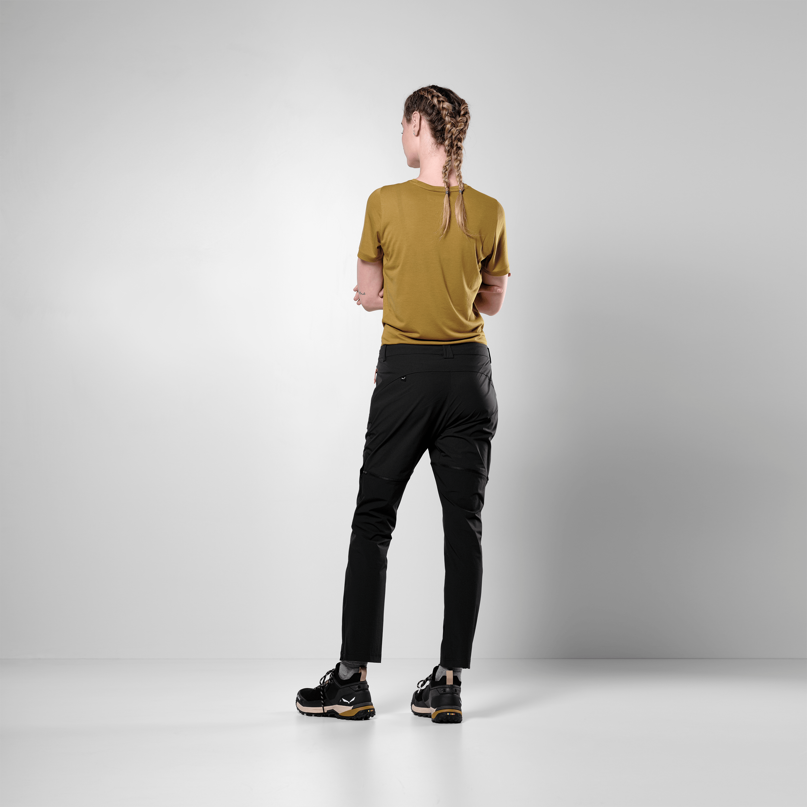 Puez Talvena Durastretch 2 in 1 Pant Women on_body image