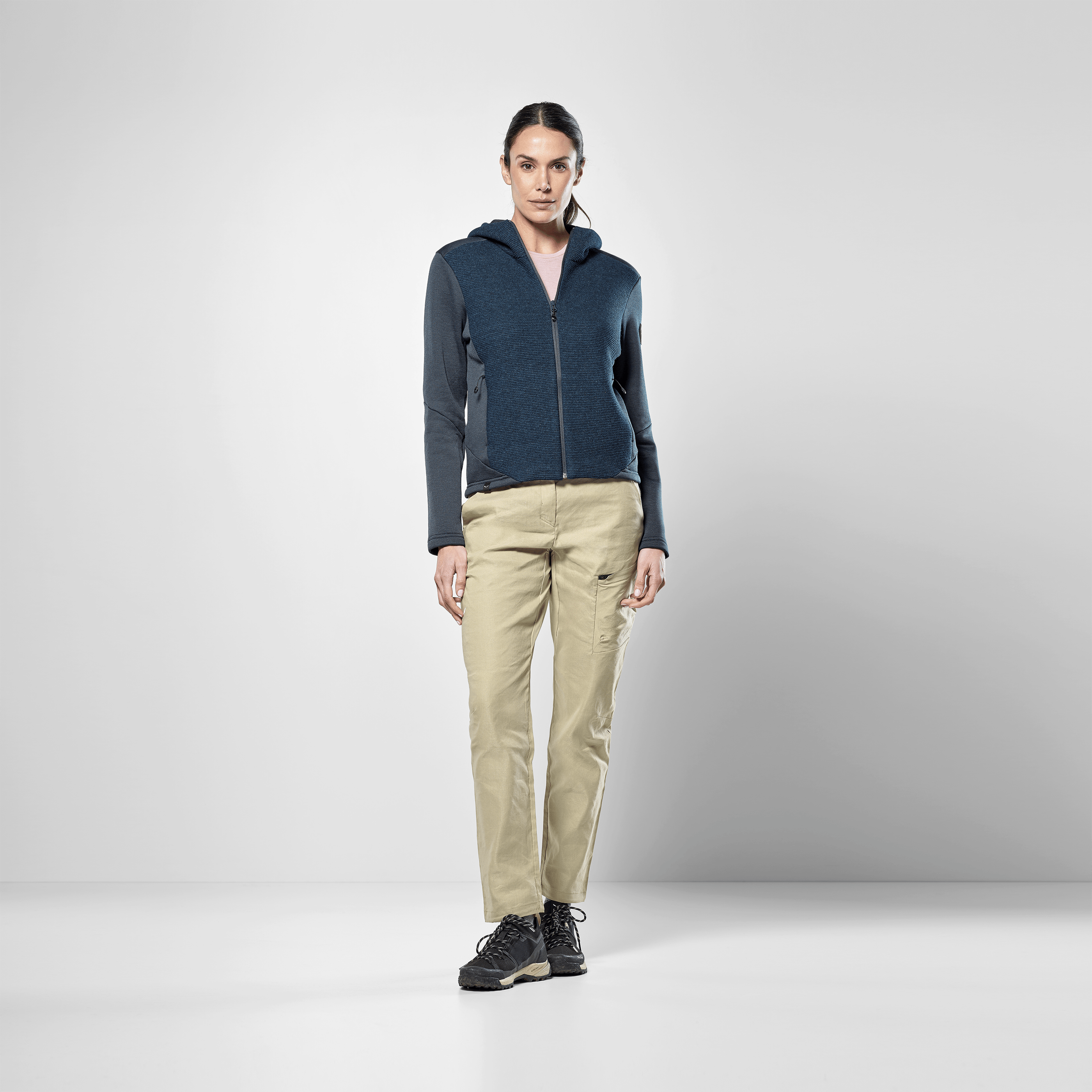 Fanes Sarner Light Hybrid Jacket Women on_body image