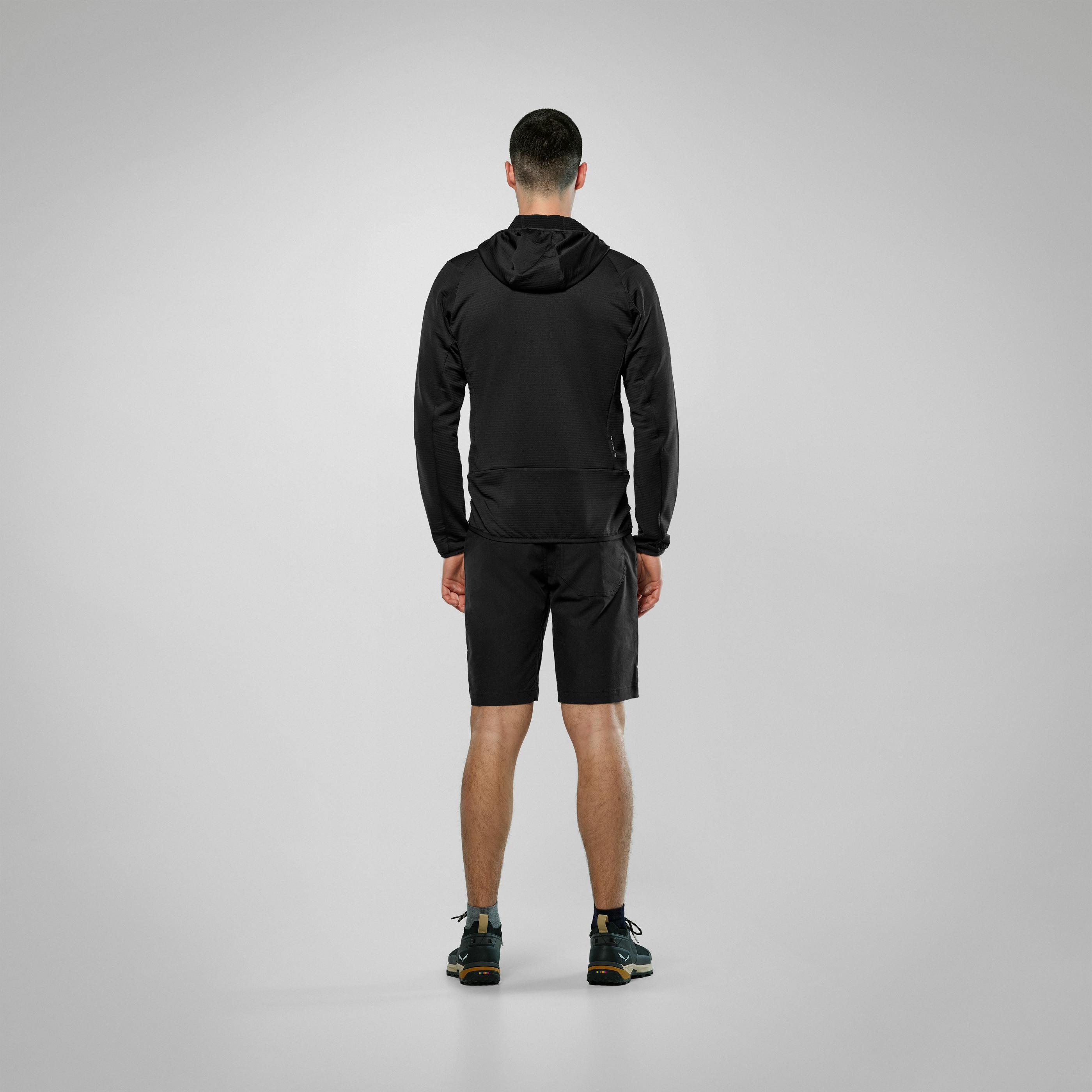 Puez Altavia Polarlite Hooded Jacket Men on_body image