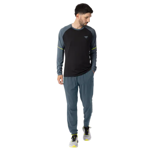 Pantaloni da trail da uomo on_body image