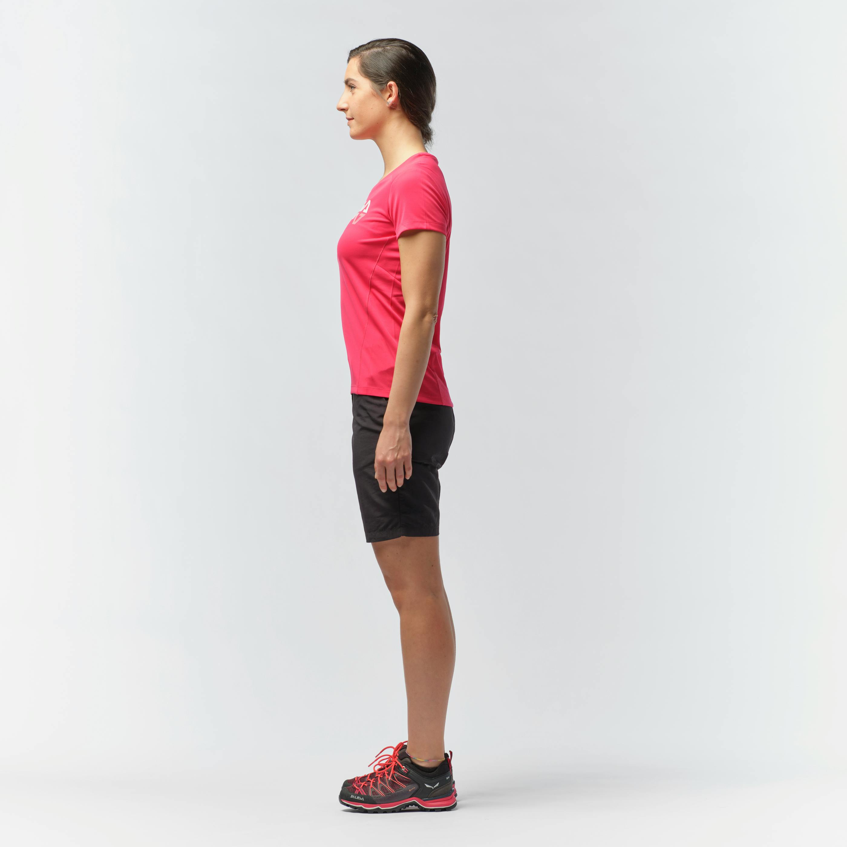 Talvena Durastretch Damen Shorts on_body image