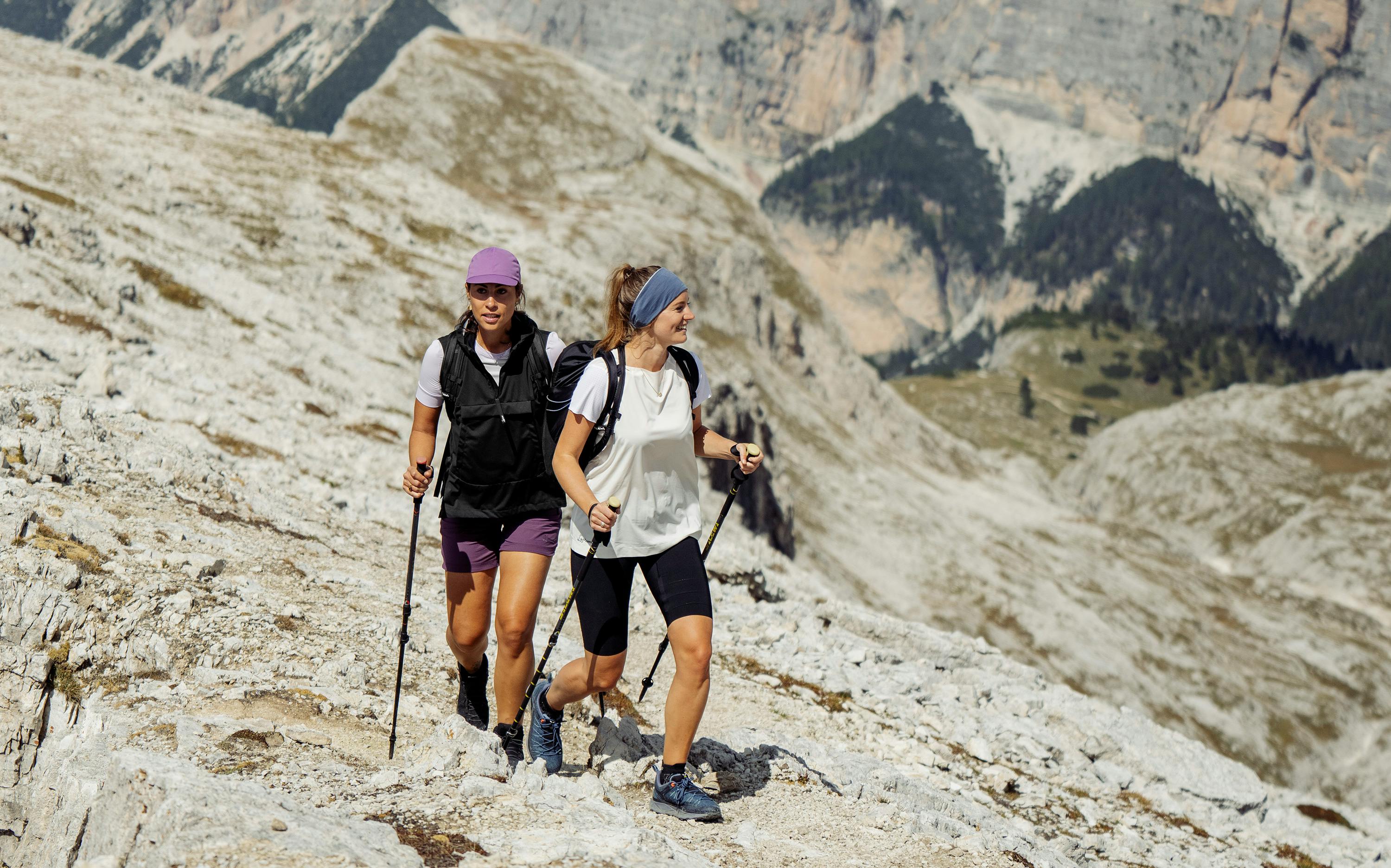 Eliana Wind Vest horizontal image