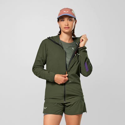 Pedroc Wind Light Hooded Jacket Women hover image