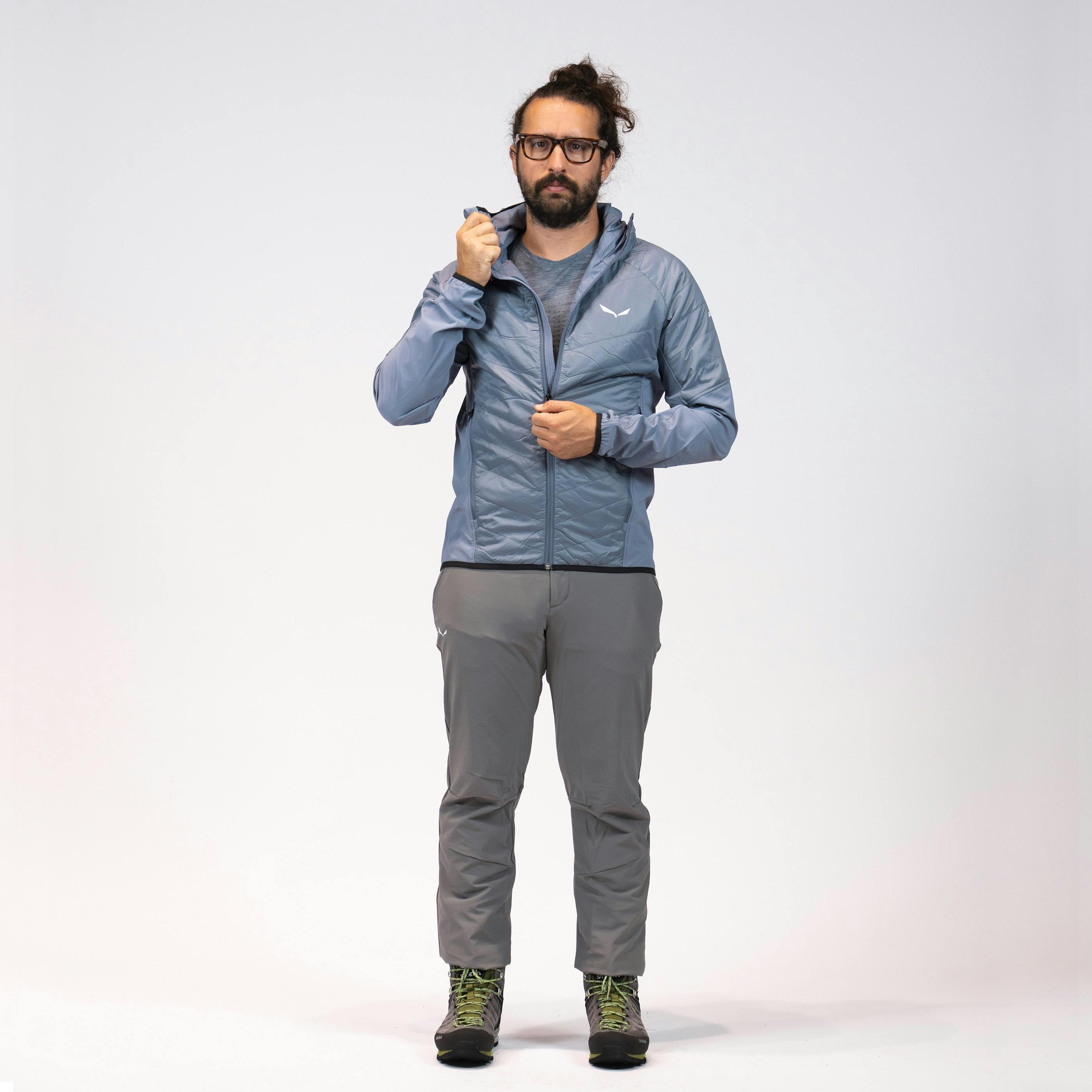 CRODA TWR M HYB JKT on_body image