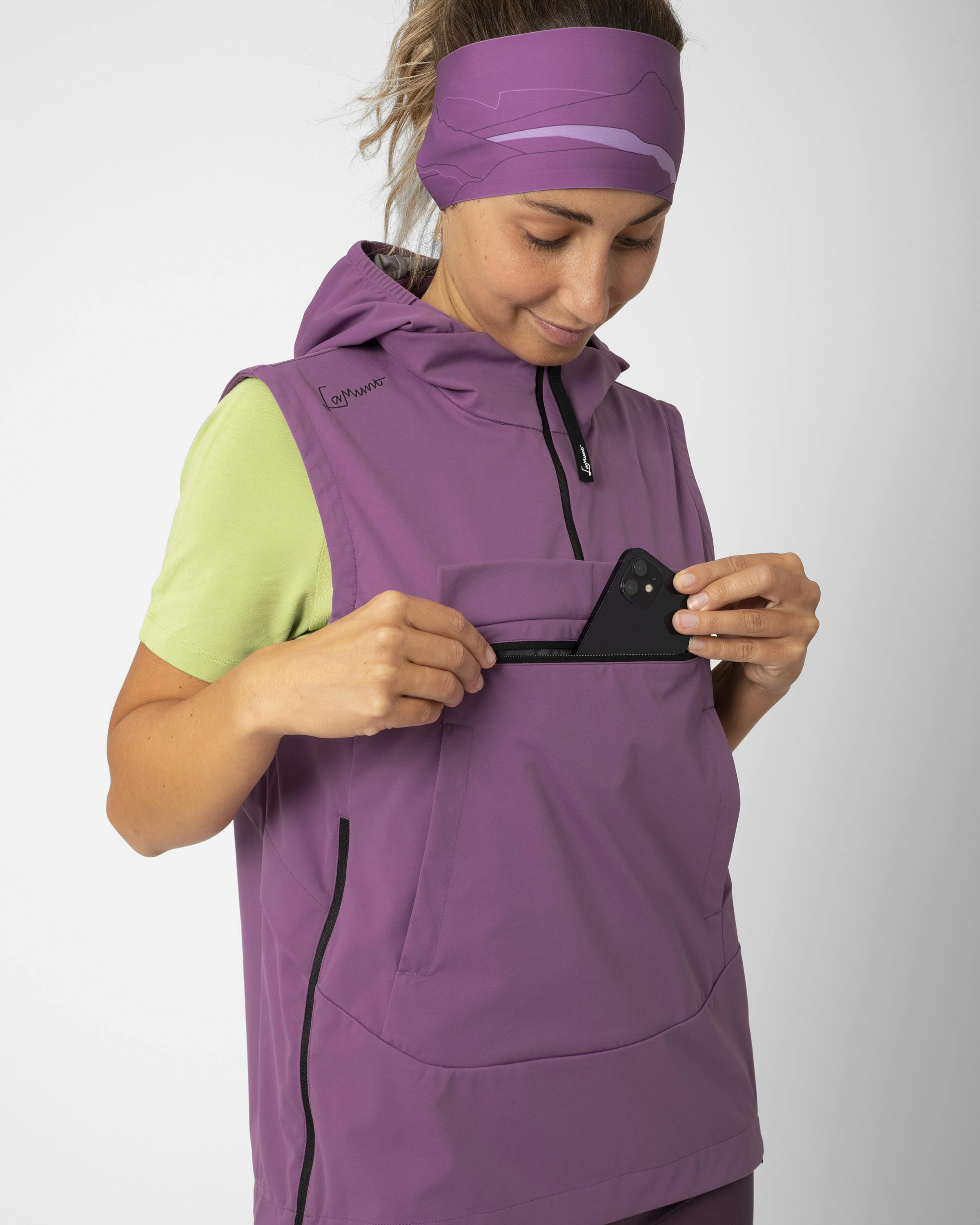 Eliana Gilet Antivento tech_detail image