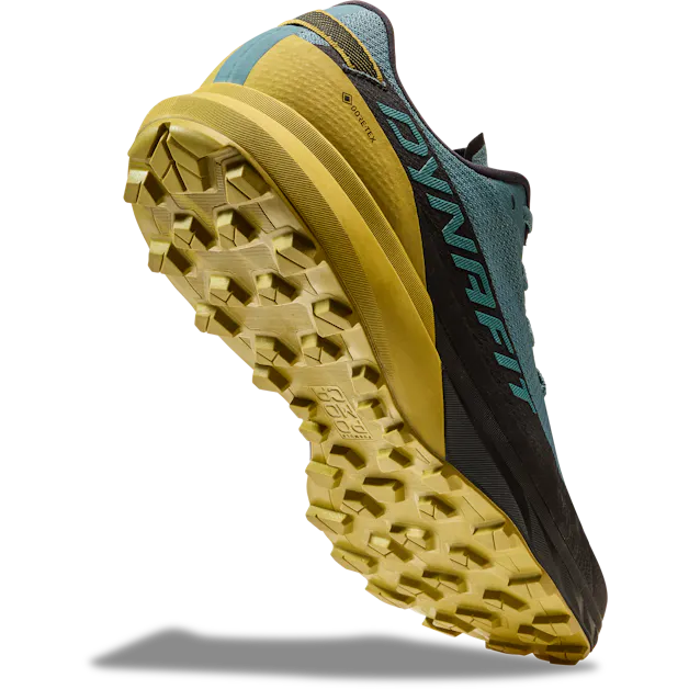 Ultra GORE-TEX® Men perspective_view image