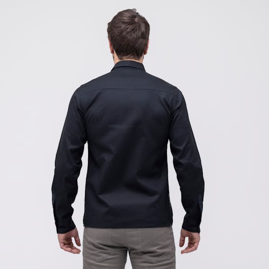 Alpine Hemp Langarm Hemd Herren on_body image