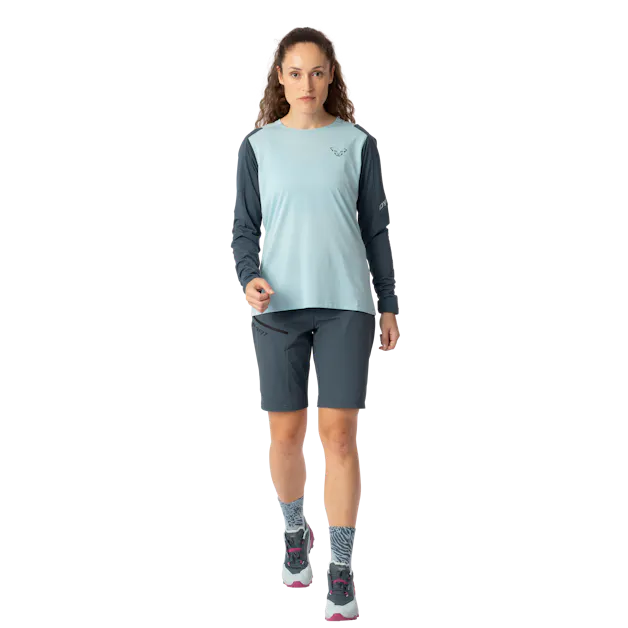 Transalper Langarmshirt Damen on_body image