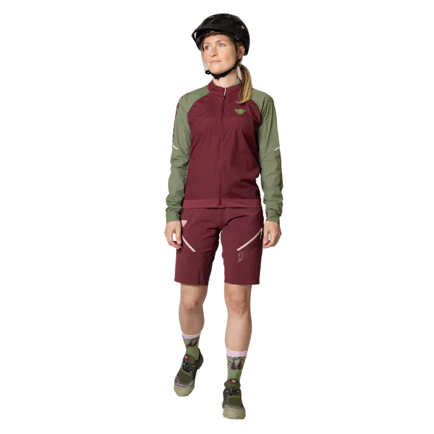 Ride Wind Jacke Damen on_body image