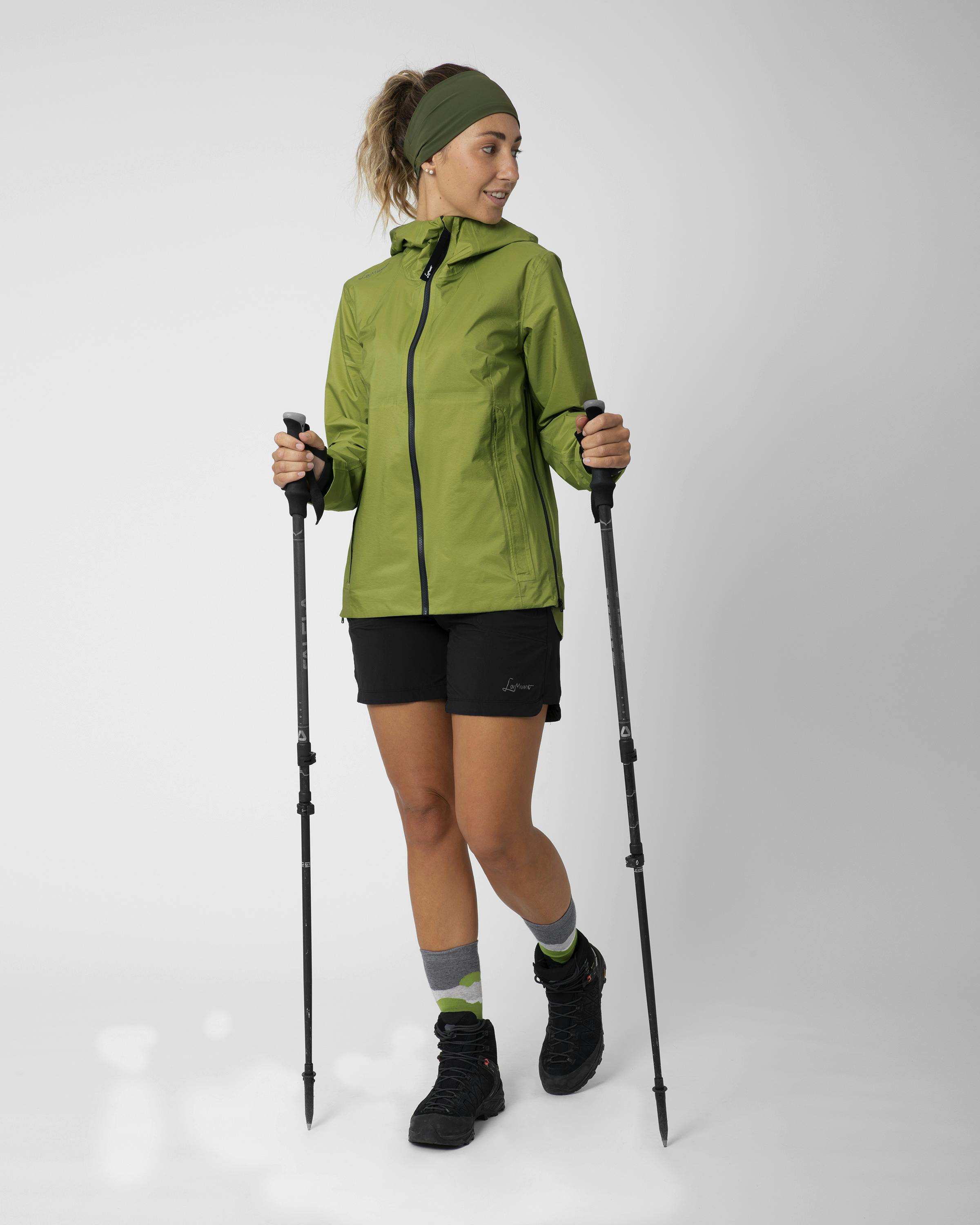 Linda  Shell Jacke action_shot image