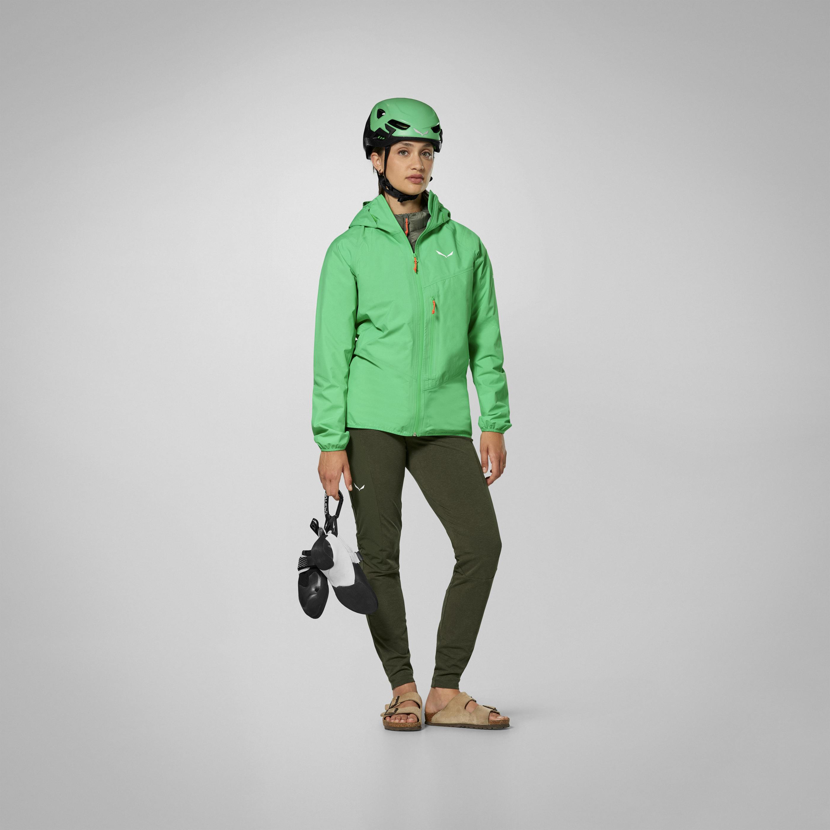 Agner 3 Powertex 3L Layers Jacke Damen on_body image