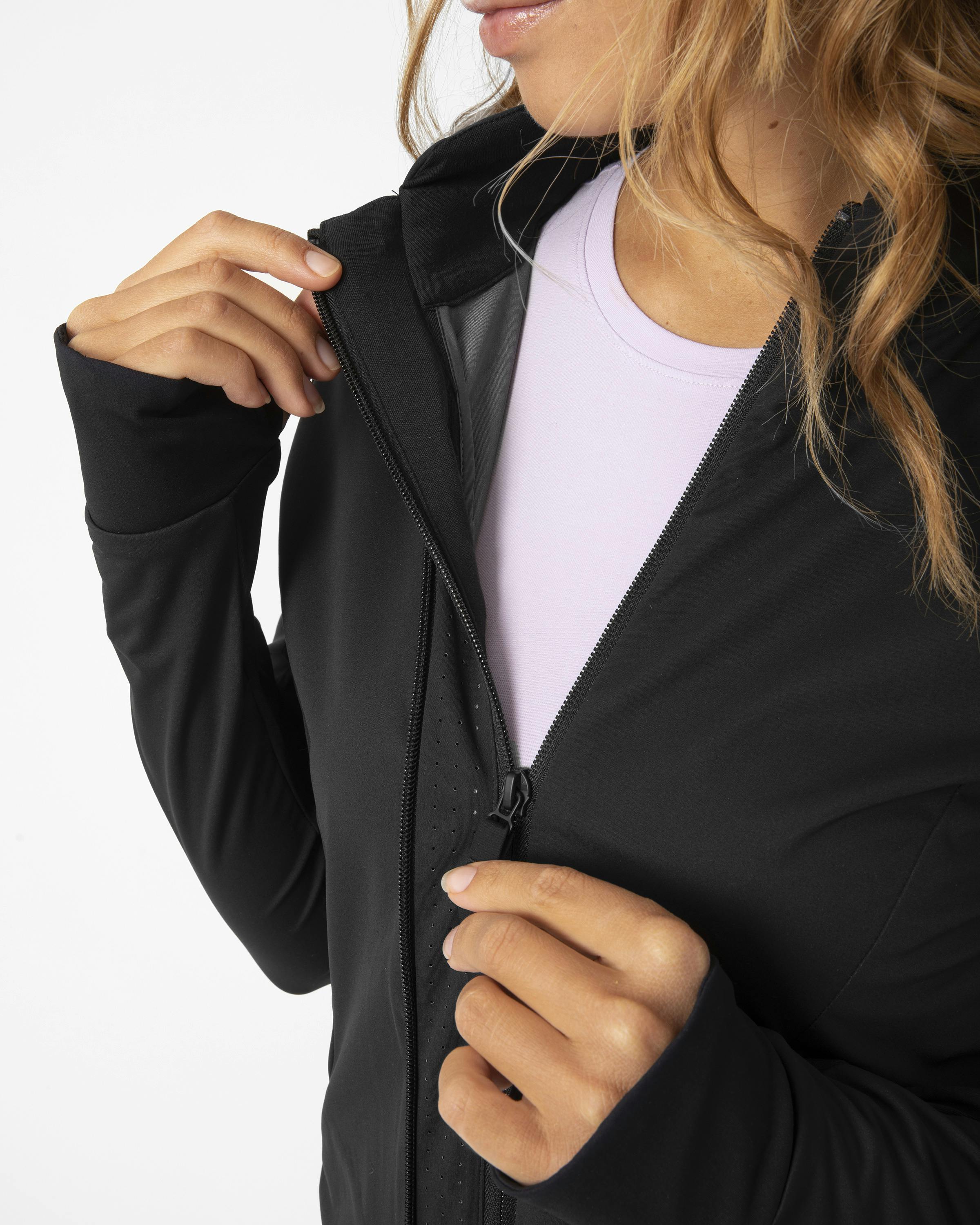 Eliana Giacca Antivento Ibrida tech_detail image