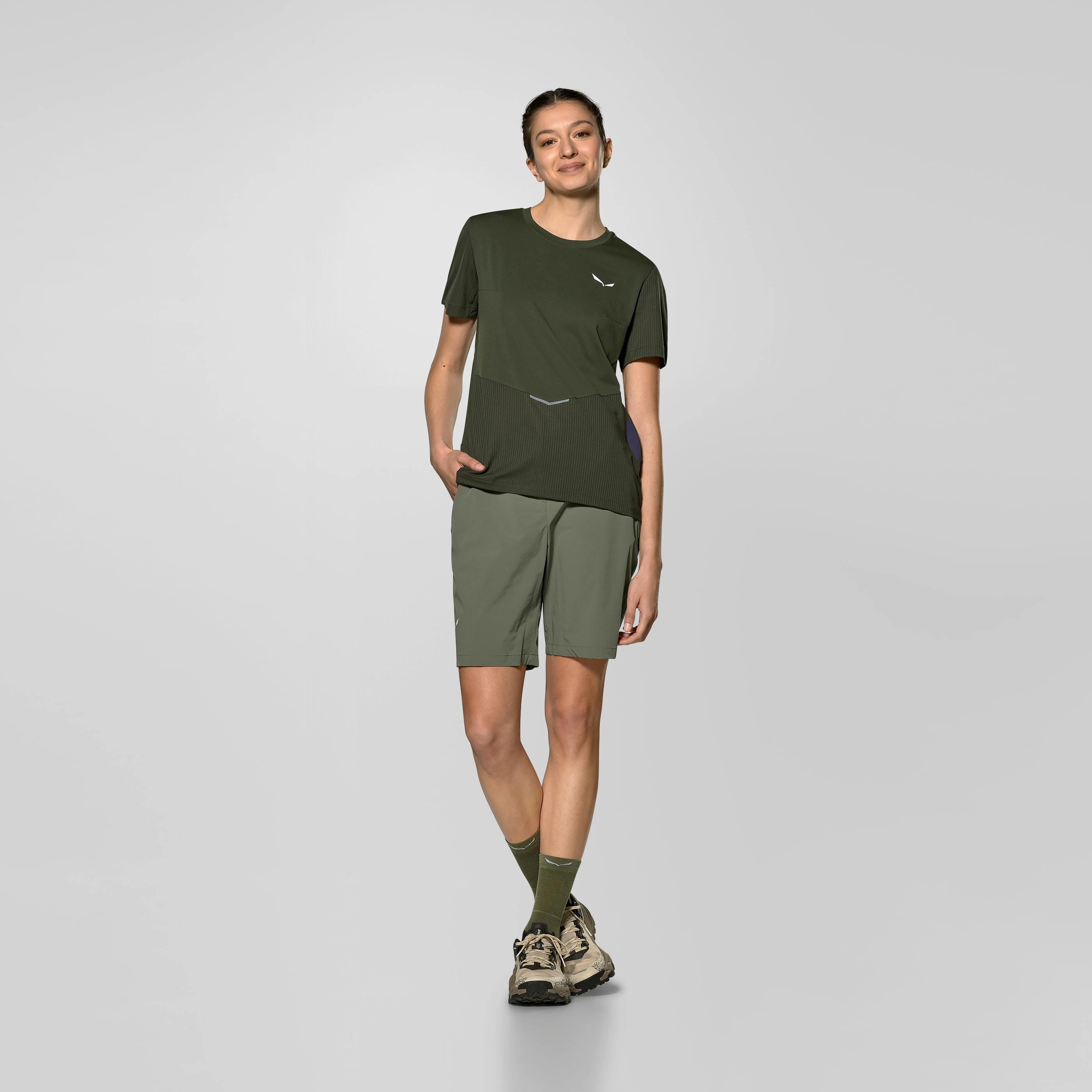 Pedroc 2 Durastretch Shorts Women perspective_view image