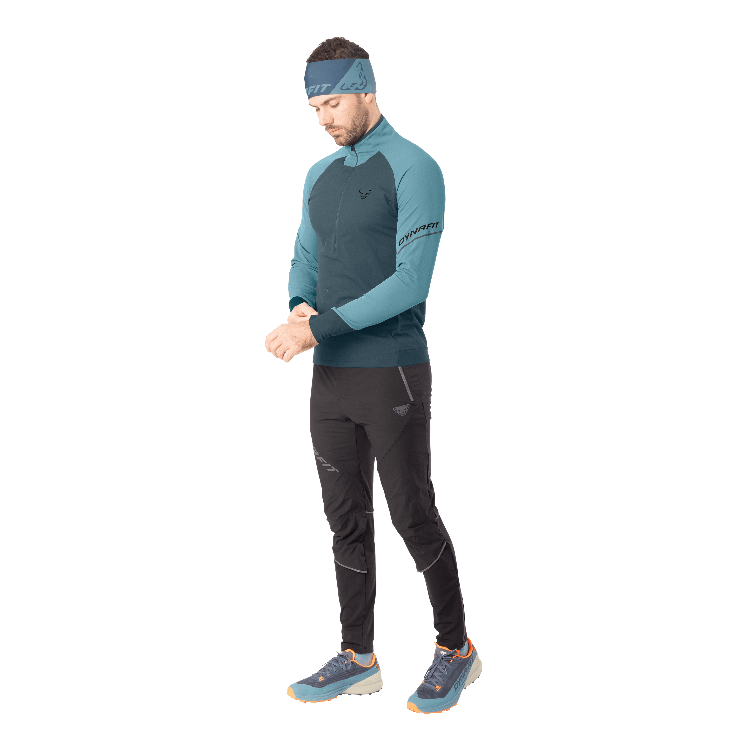 Alpine Longsleeve 1/2 Zip Tee Men on_body image