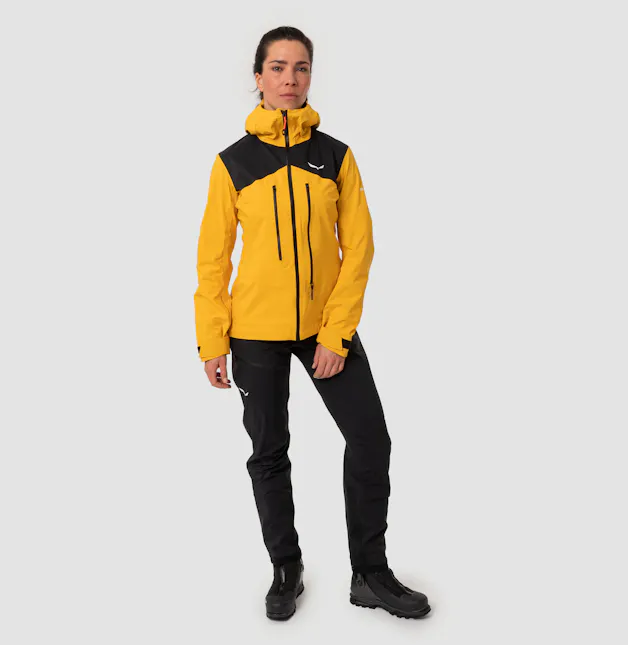 Ortles 3L Powertex Jacke Damen on_body image