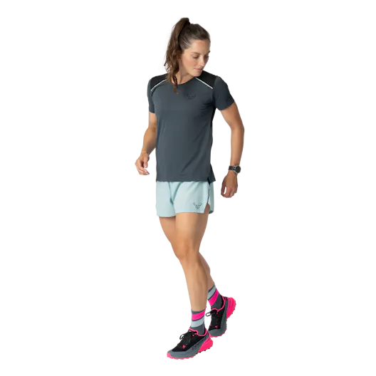 Sky Shirt Damen on_body image