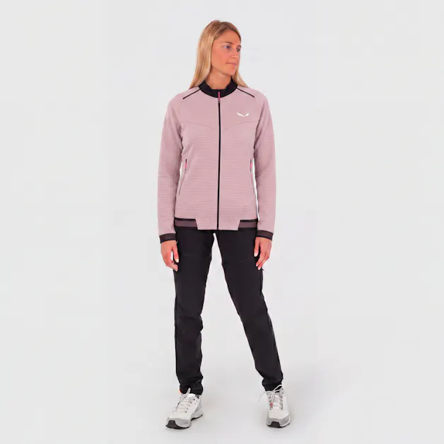 Pedroc 2 Polarlite Jacket Women on_body image