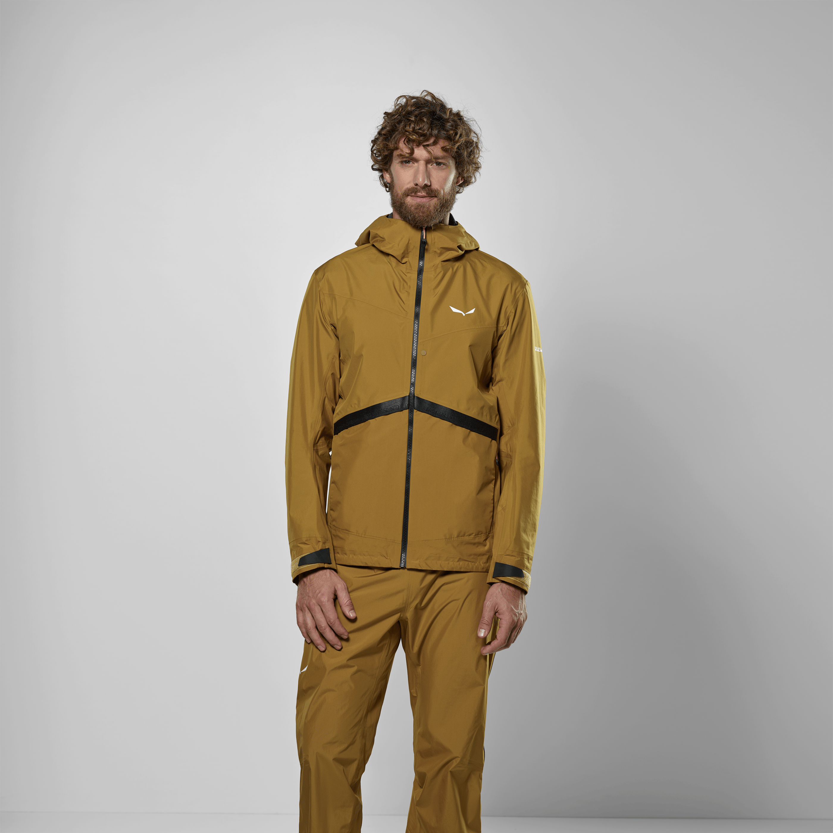 Puez Powertex Hybrid Jacket Men on_body image