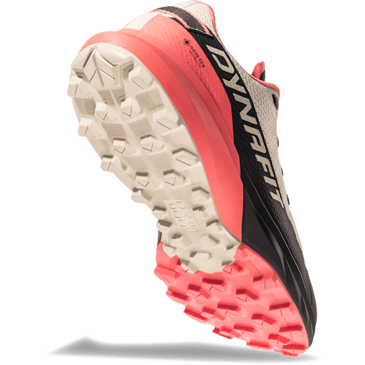 Ultra GORE-TEX® W perspective_view image