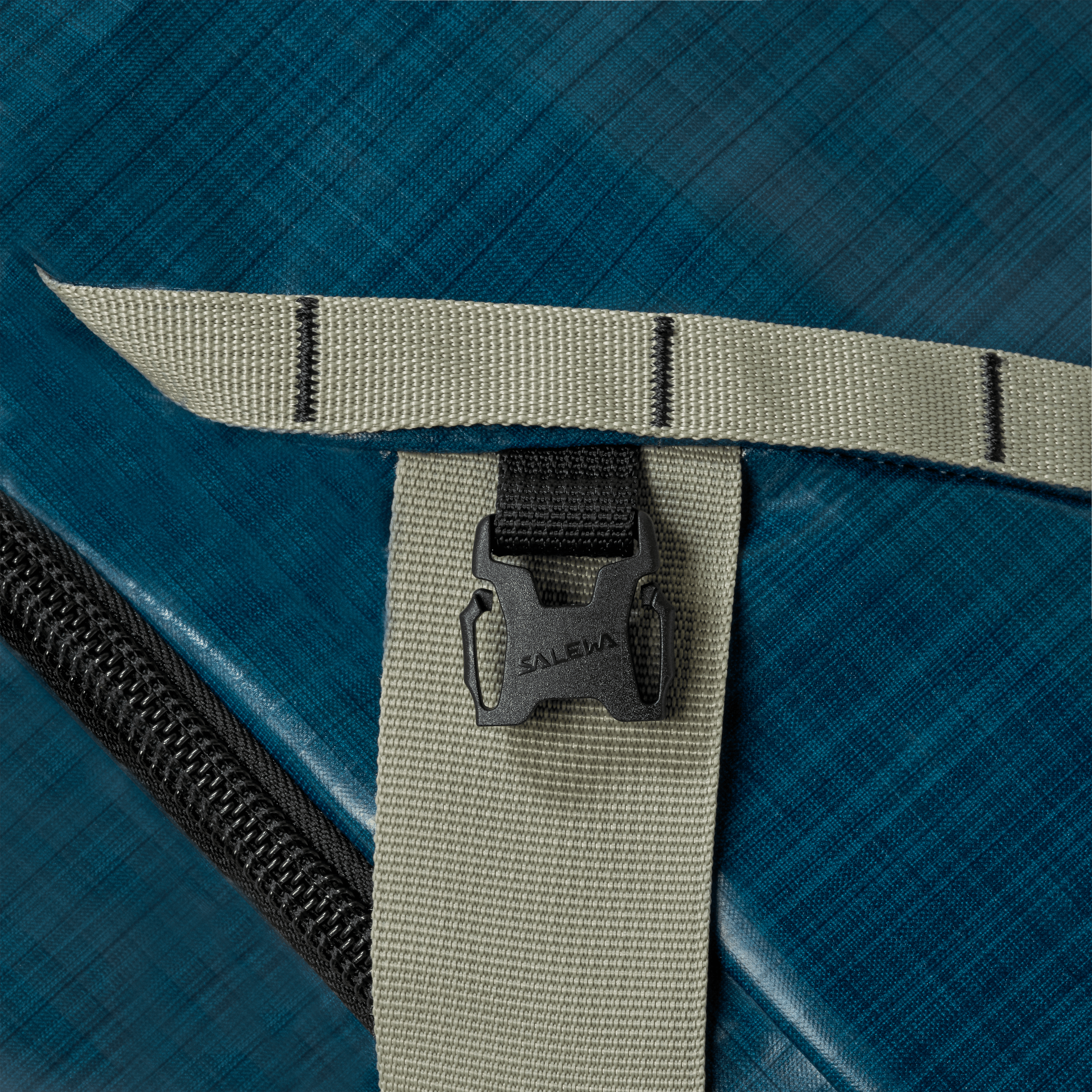 Discovery Duffle Bag L tech_detail image