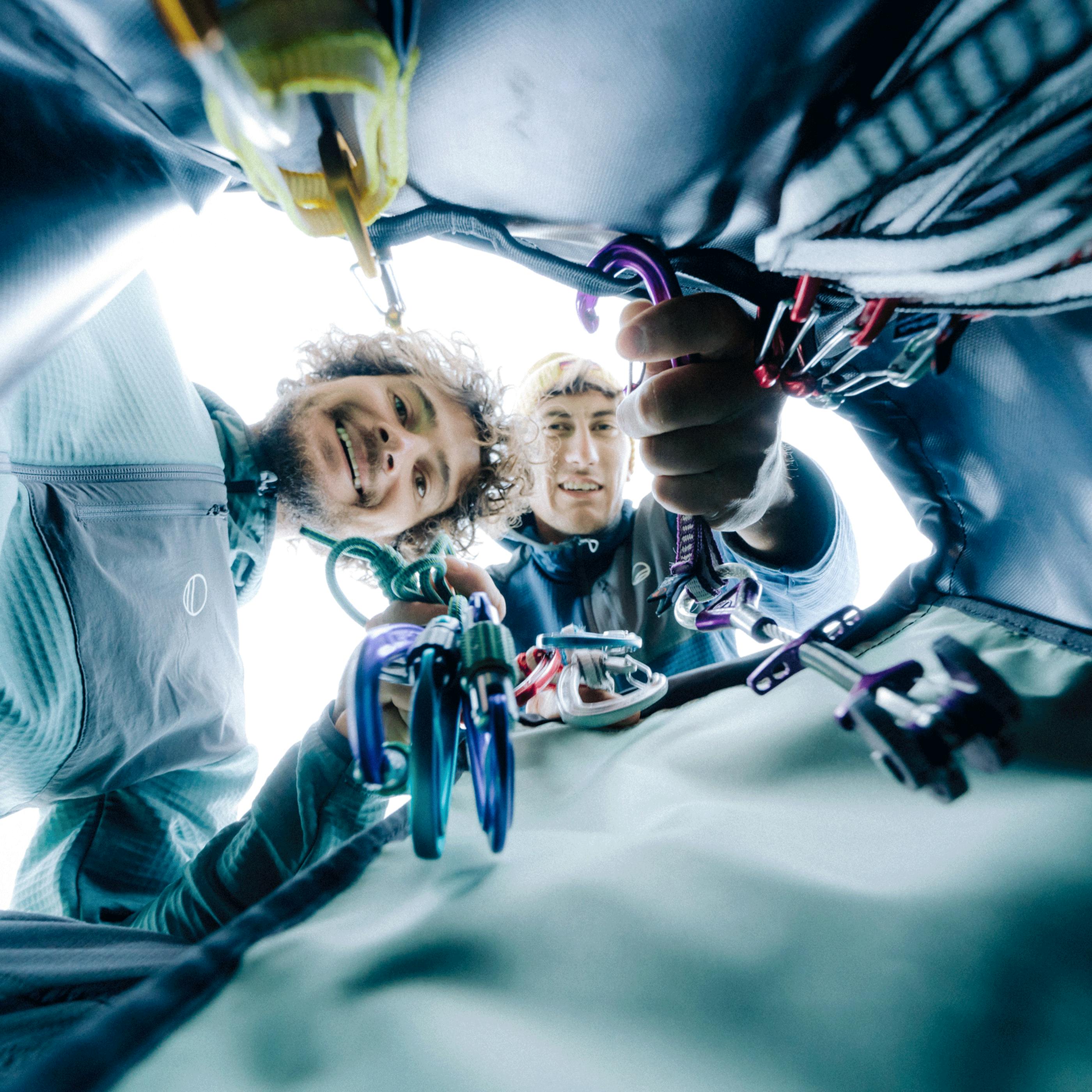 Crag Hauler 40 Rucksack perspective_view image