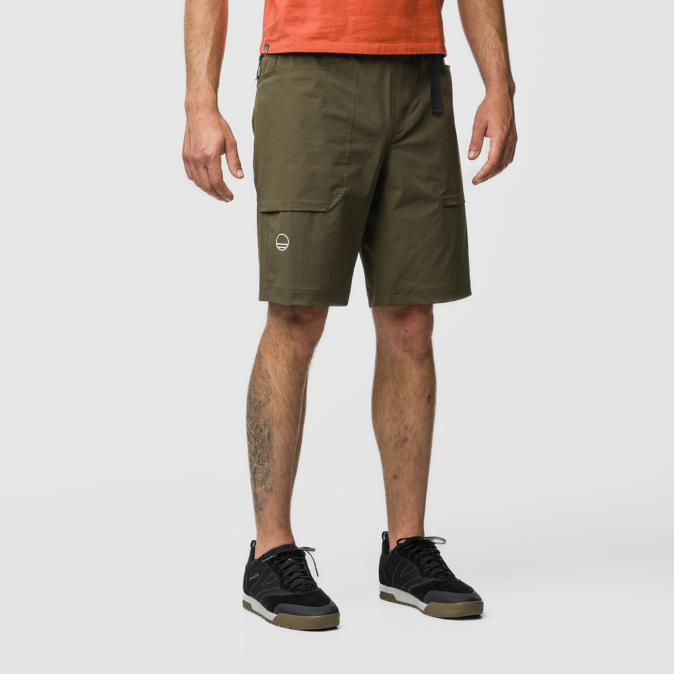 Movement 2 Man Short  on_body image