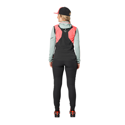 Traverse Dynastretch Vest Women on_body image