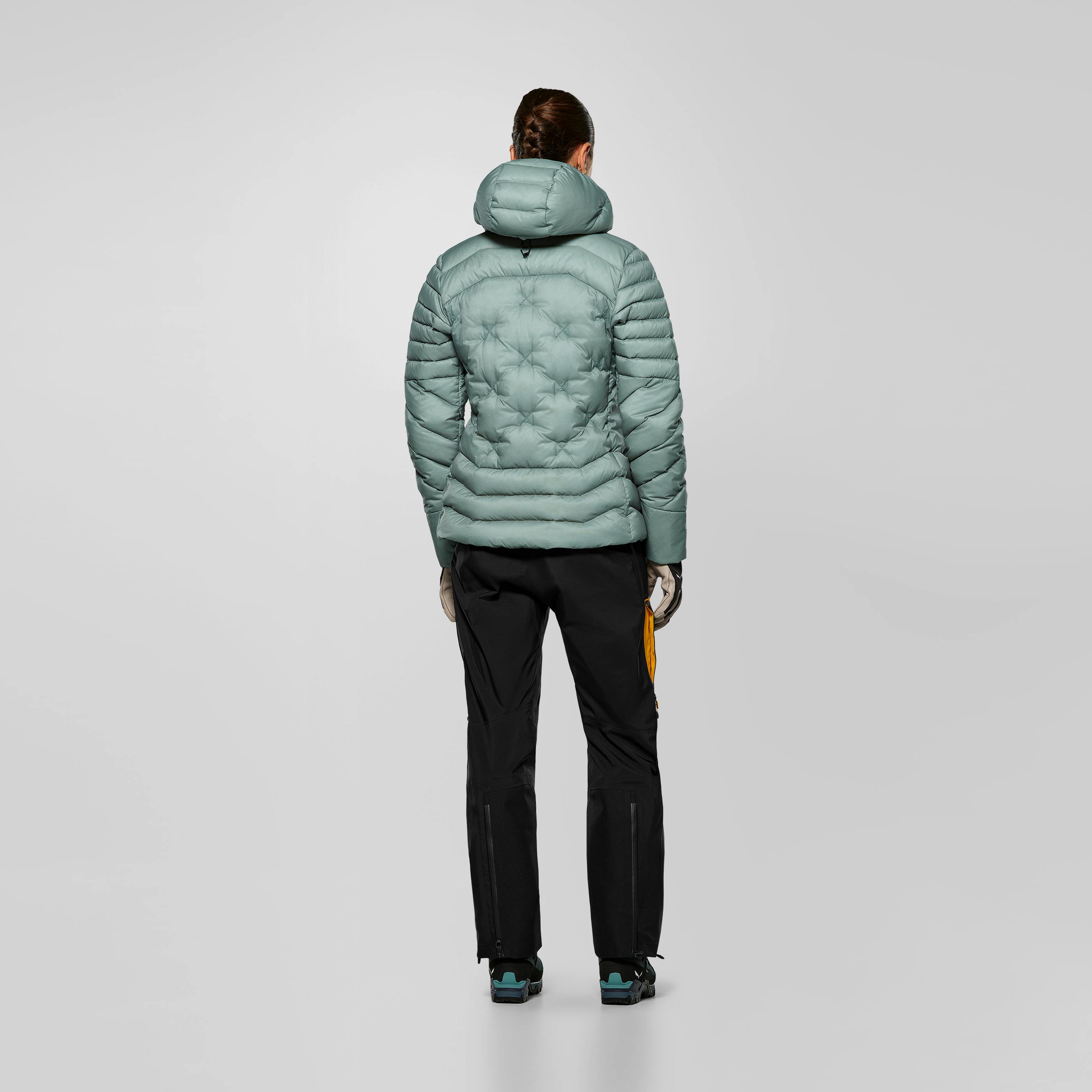 Ortles Medium 4 RDS Down Chaqueta Mujer on_body image