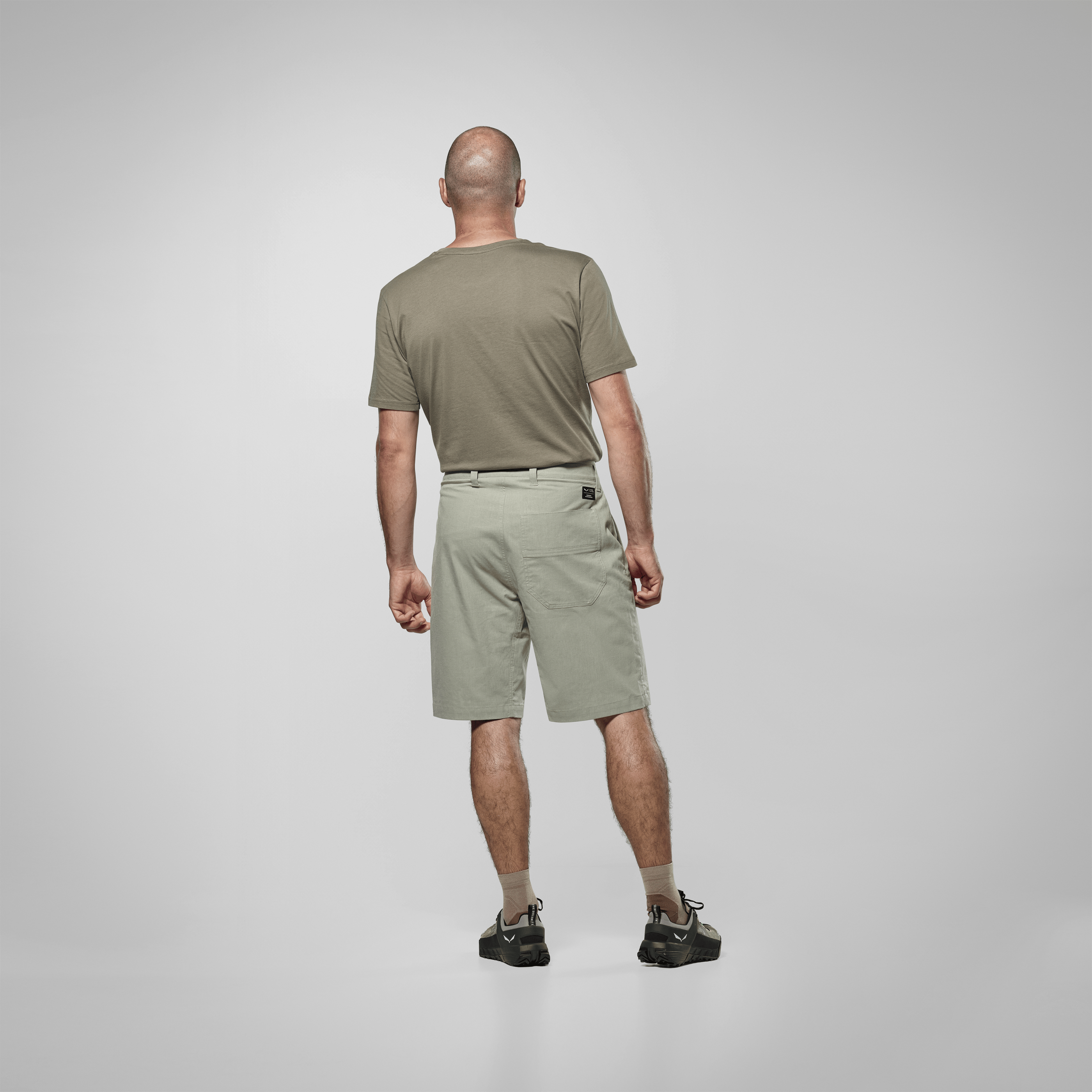 Fanes Hemp Pantaloncini Light Uomo on_body image