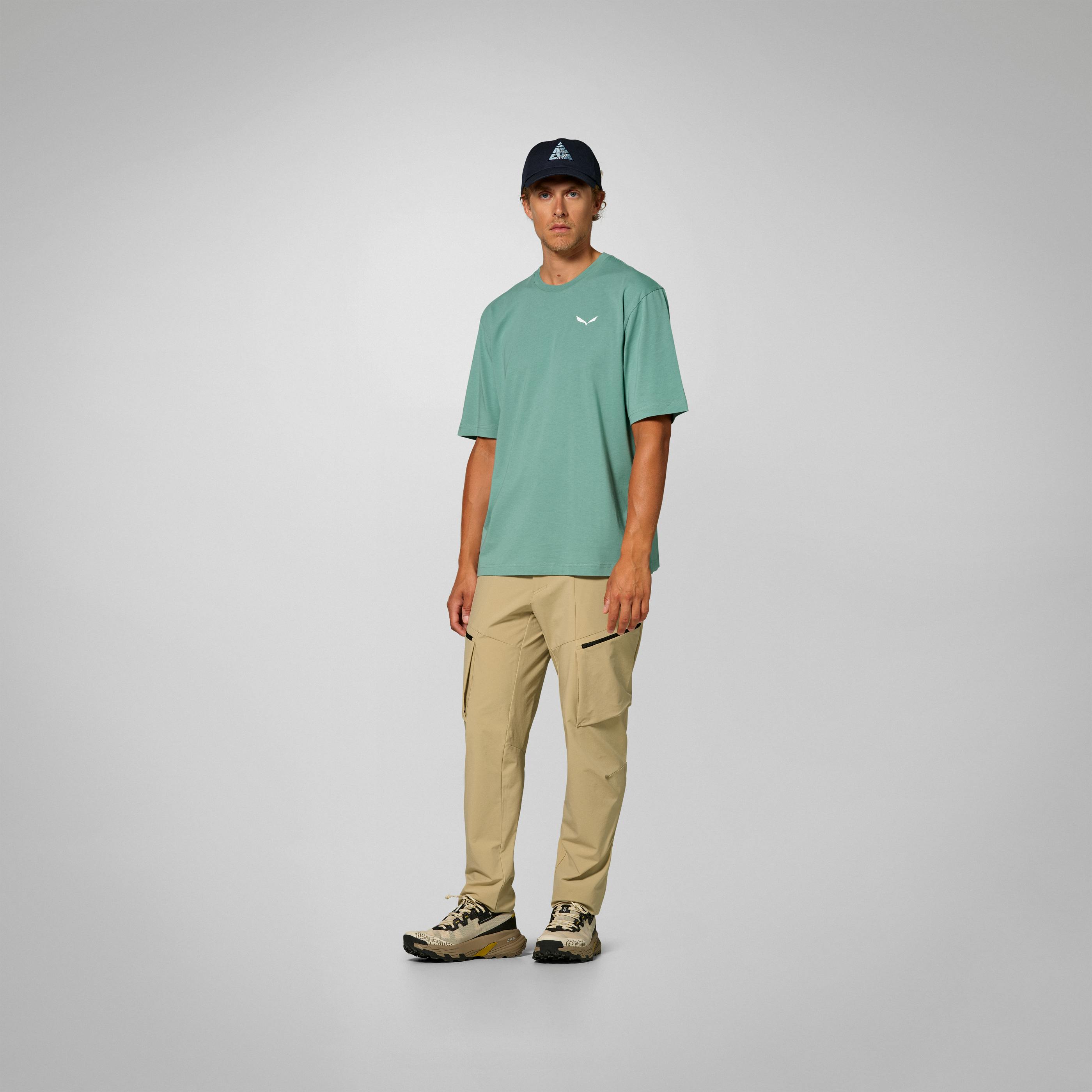 Eagle Loose T-Shirt Herren on_body image