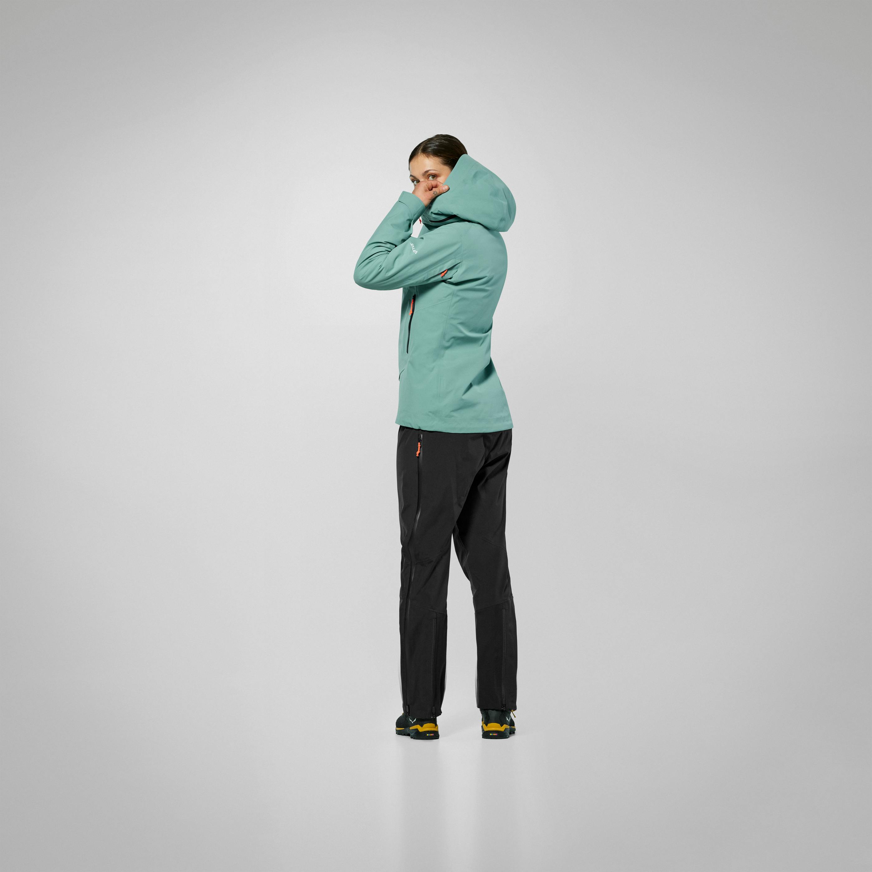 Ortles GORE-TEX® 3L EPE Giacca Donna on_body image