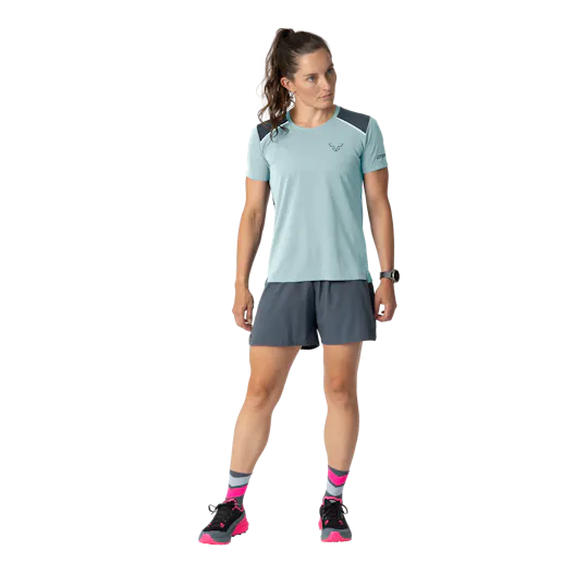 Sky Shirt Damen on_body image